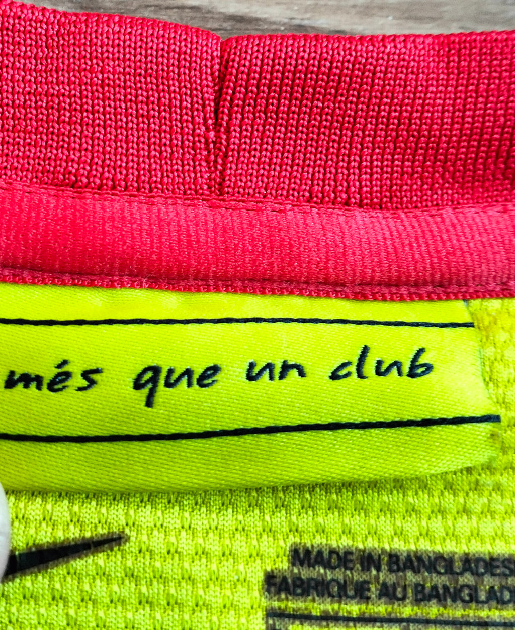 2. Original FC Barcelona 2013-14 Nike away shirt - S