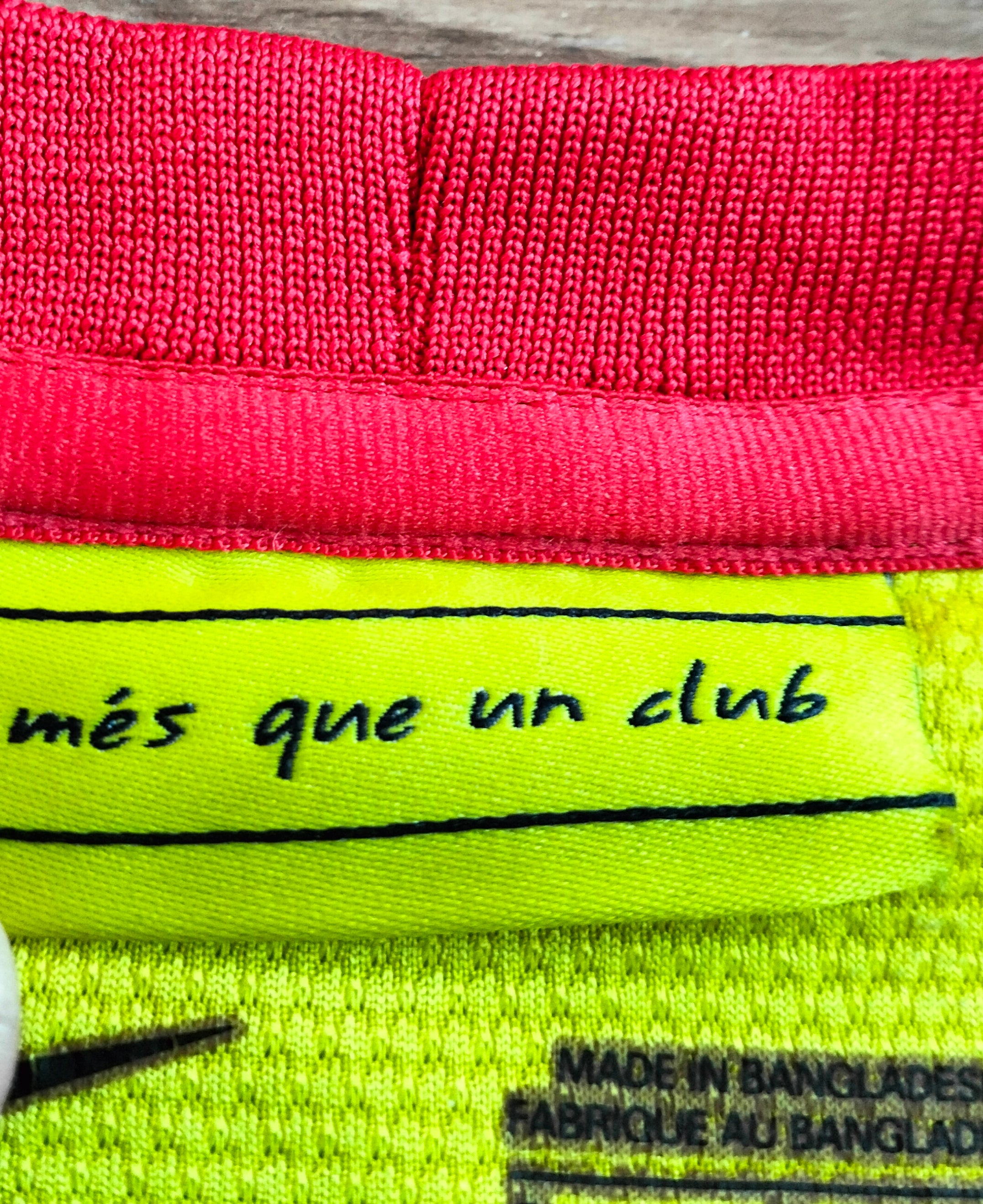 2. Original FC Barcelona 2013-14 Nike away shirt - S