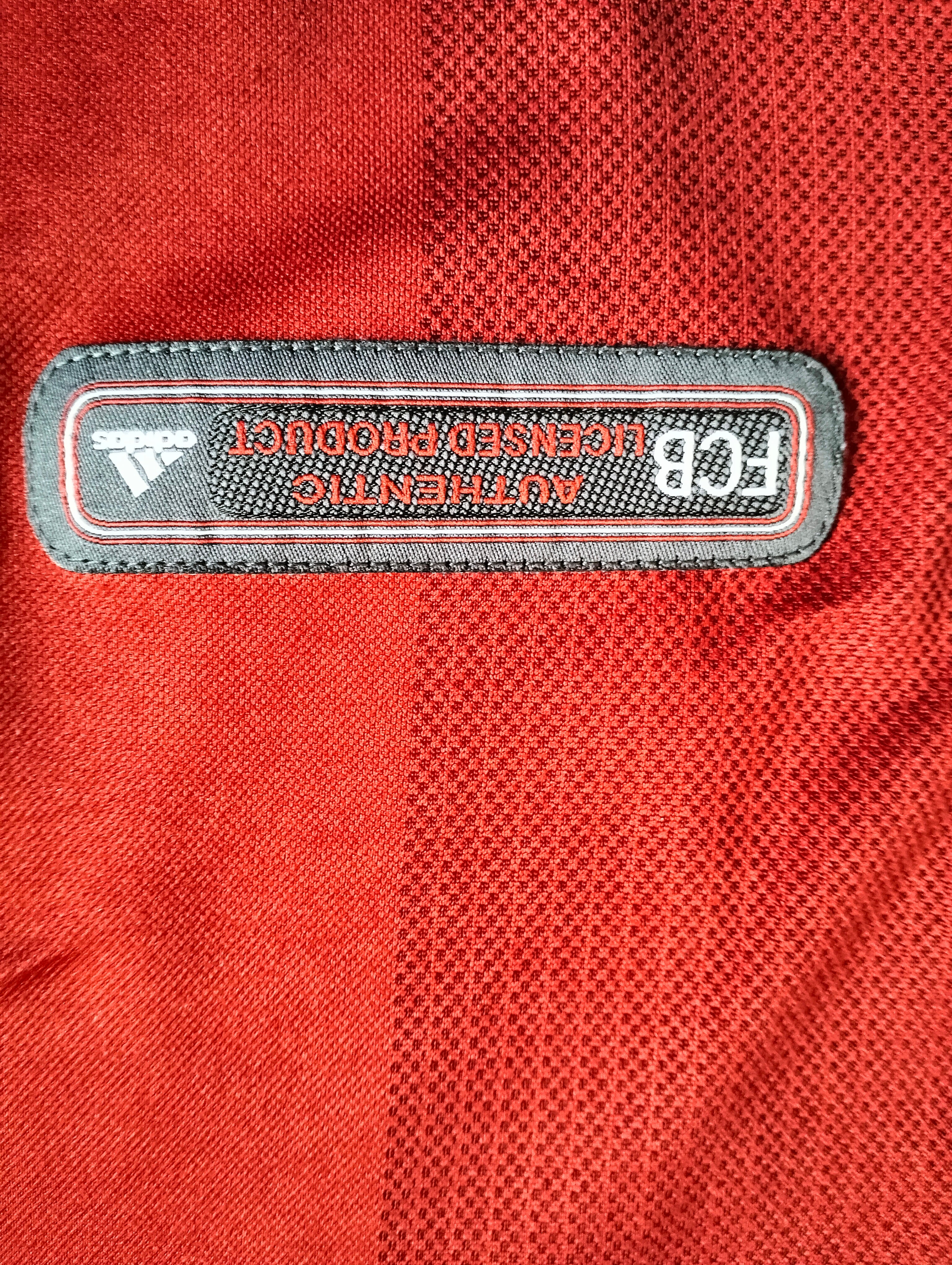 1.1. Bayern Munich 2001-02 Adidas home shirt - Mehmet Scholl - L