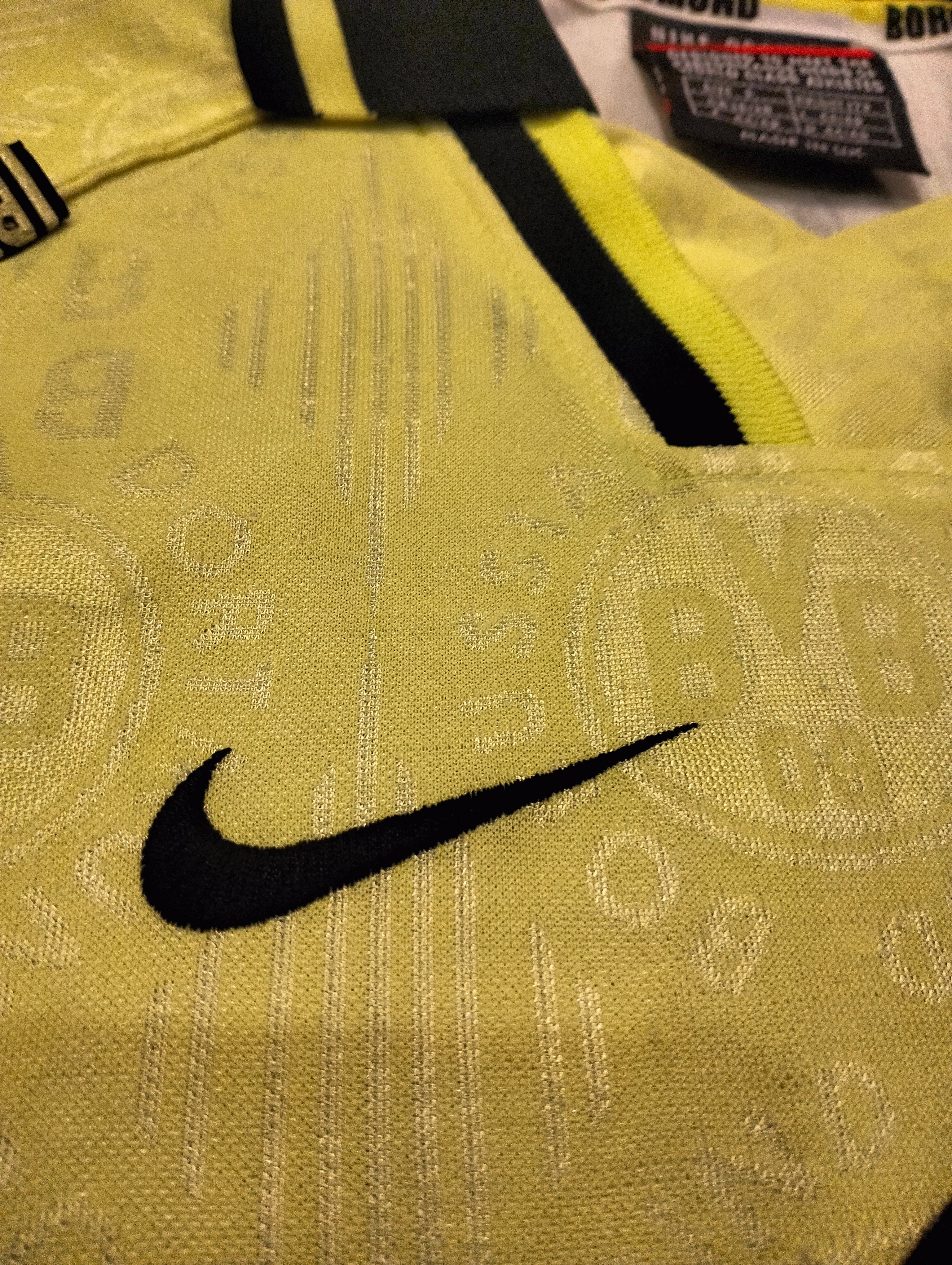 Borussia Dortmund 1996-1997 shirt - Lars Ricken