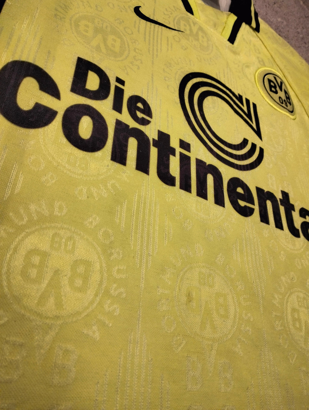 Borussia Dortmund 1996-1997 shirt - Lars Ricken