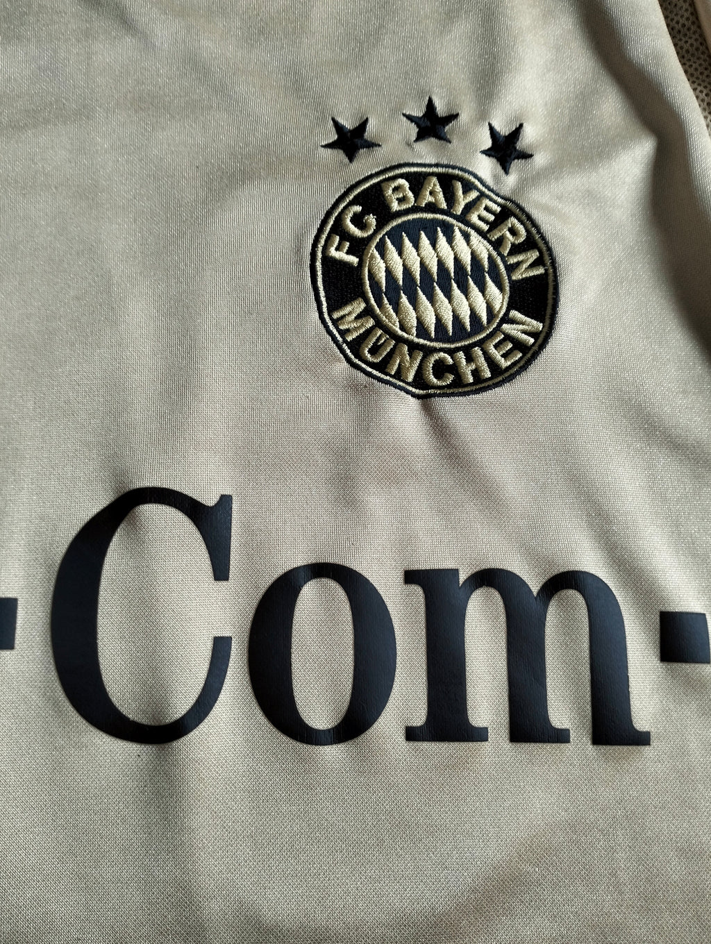Bayern Munich 2004-2005 Adidas away shirt - Roy Makaay - S