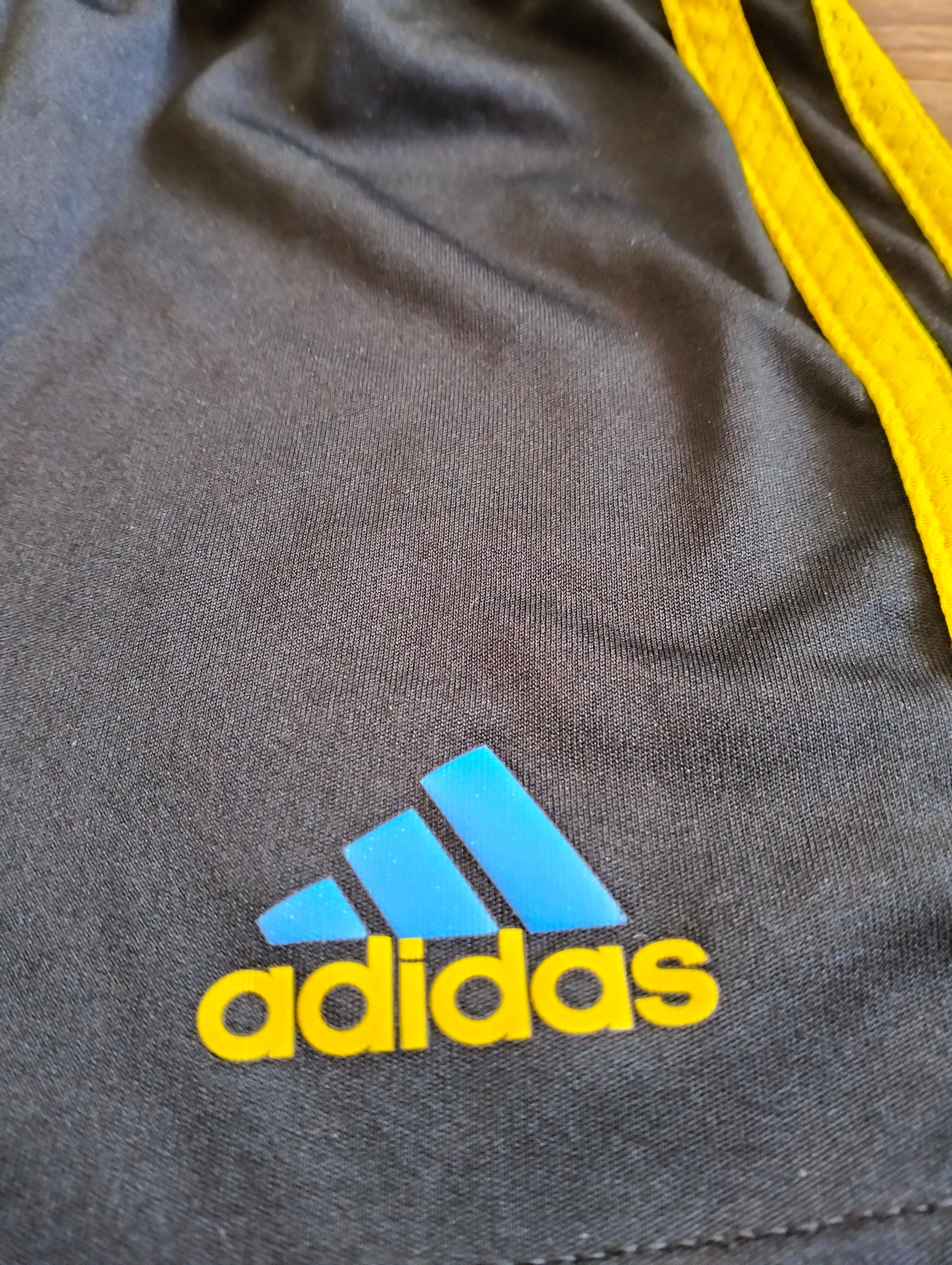 Manchester United Adidas shorts - 104 cm