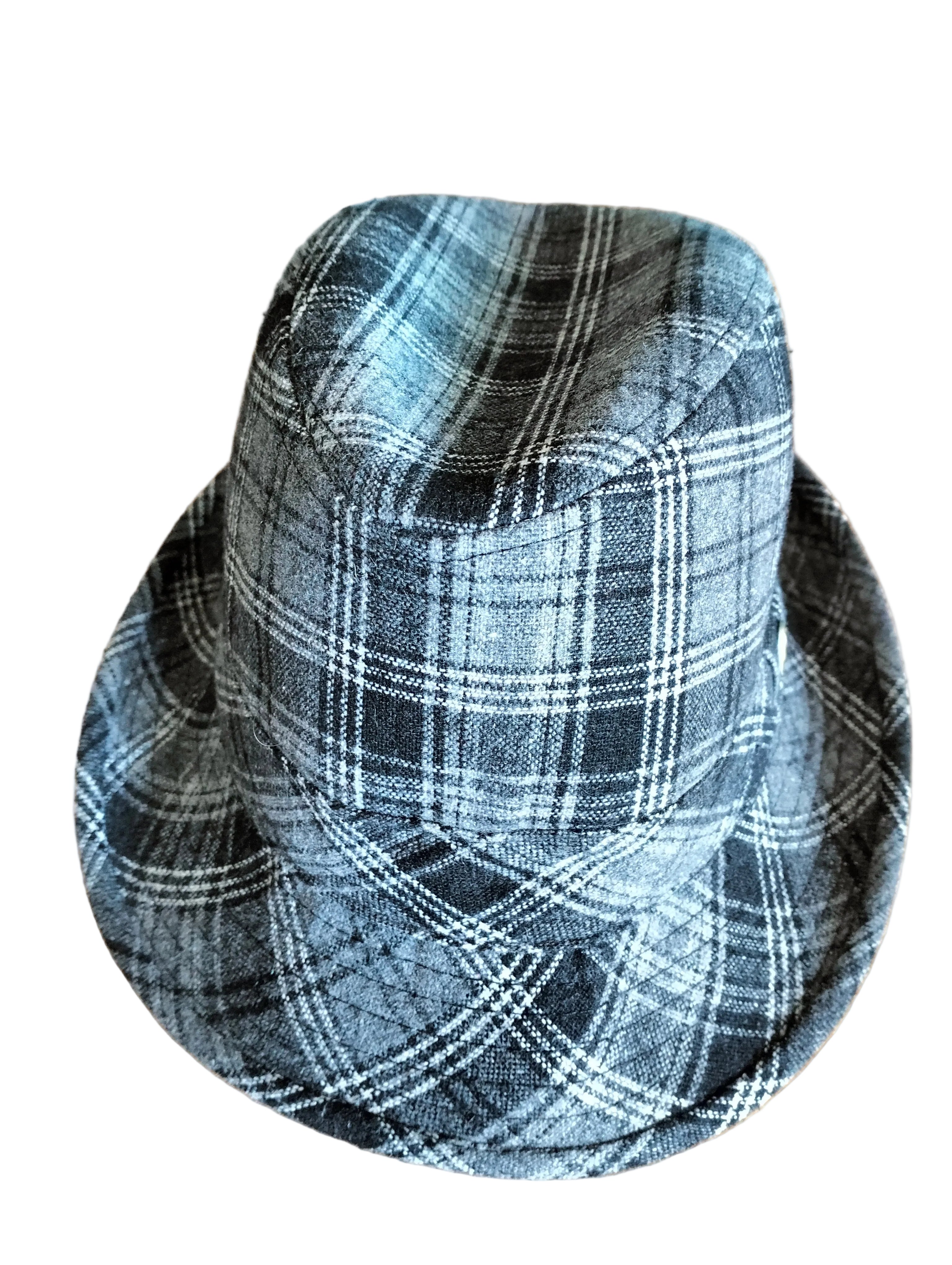 2.4. Juventus hat - M