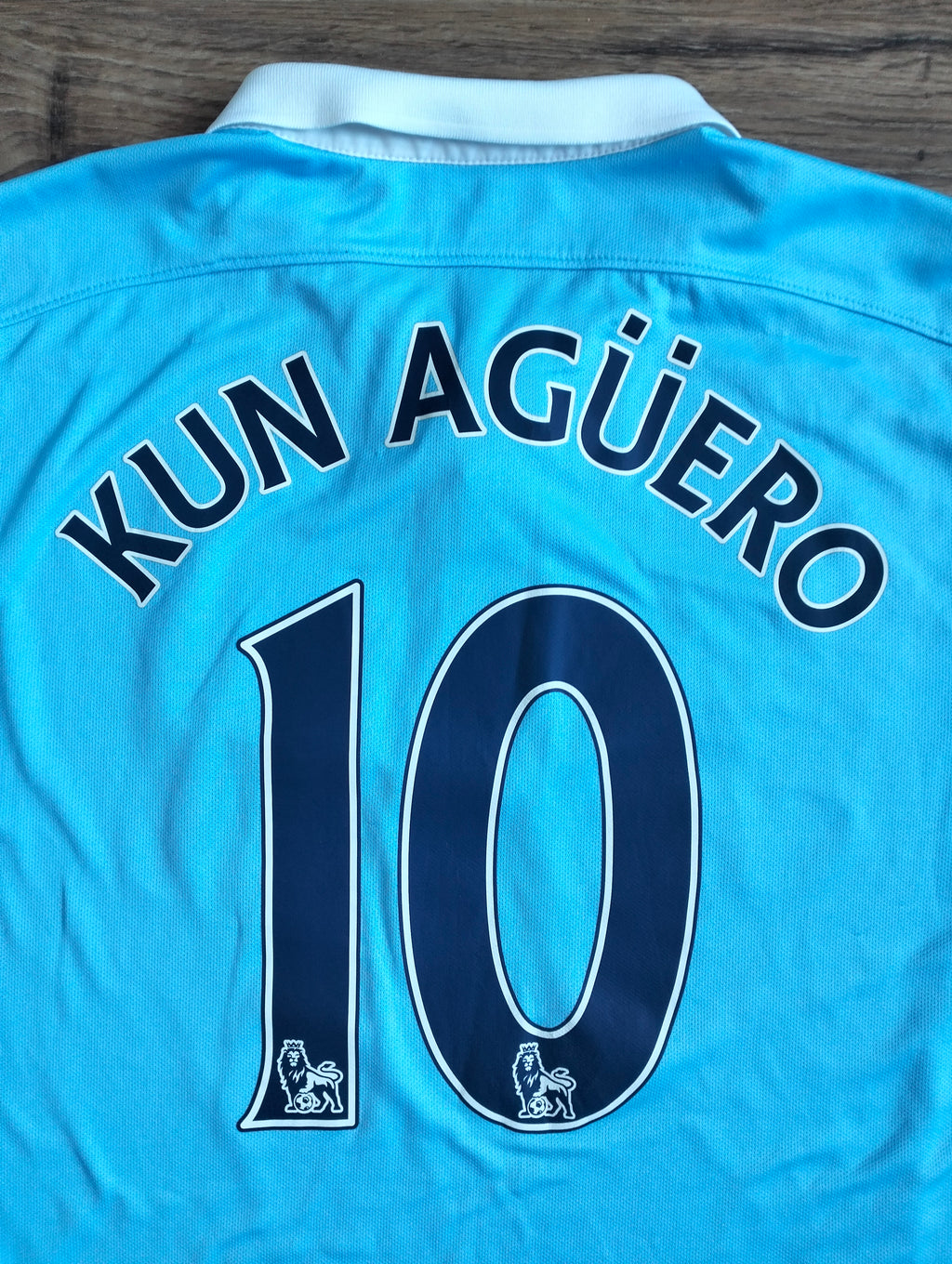 Original Manchester City 2015-16 Nike home shirt - Kun Aguero