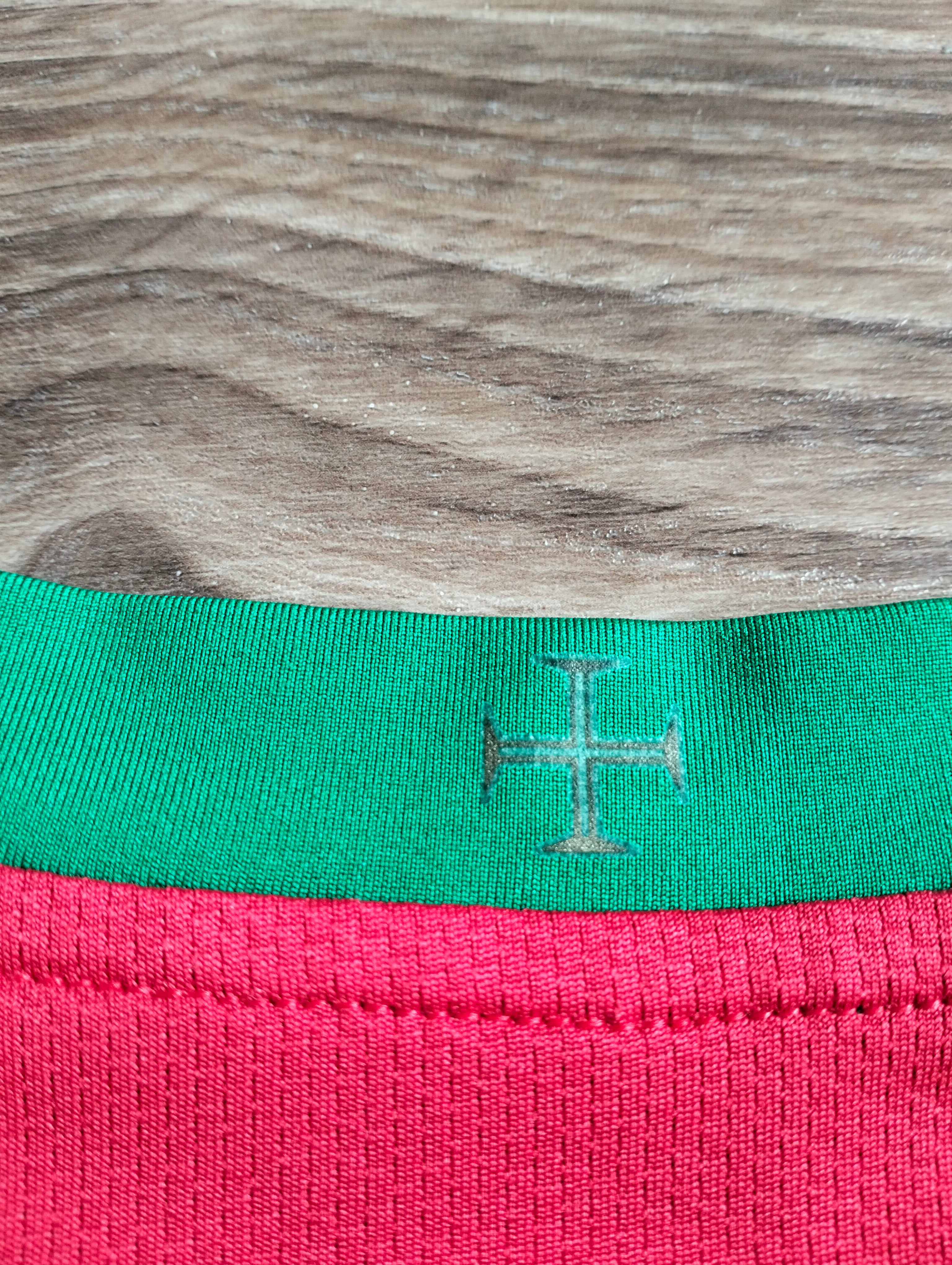 Portugal 2008-10 Nike home shirt - XL