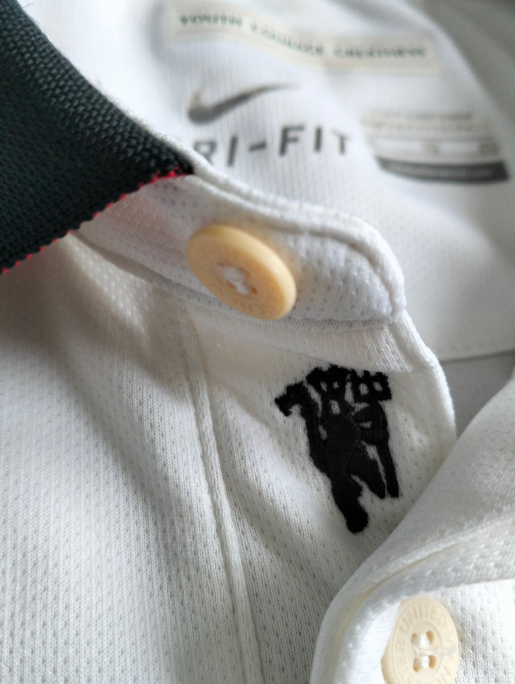 Original Manchester United 2014/15 Nike away shirt