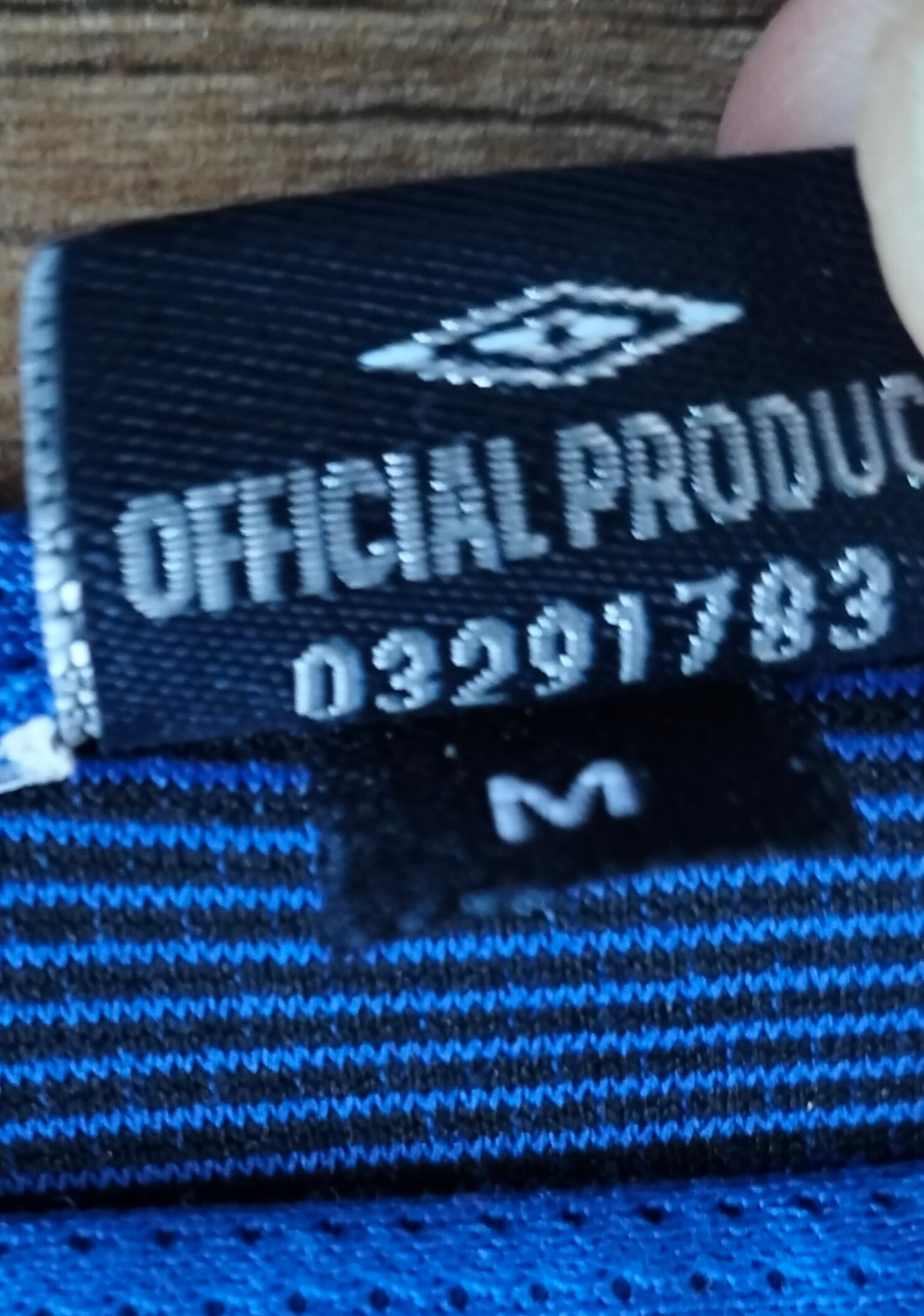 8. Original Chelsea London 2003-2005 Umbro home shirt - M