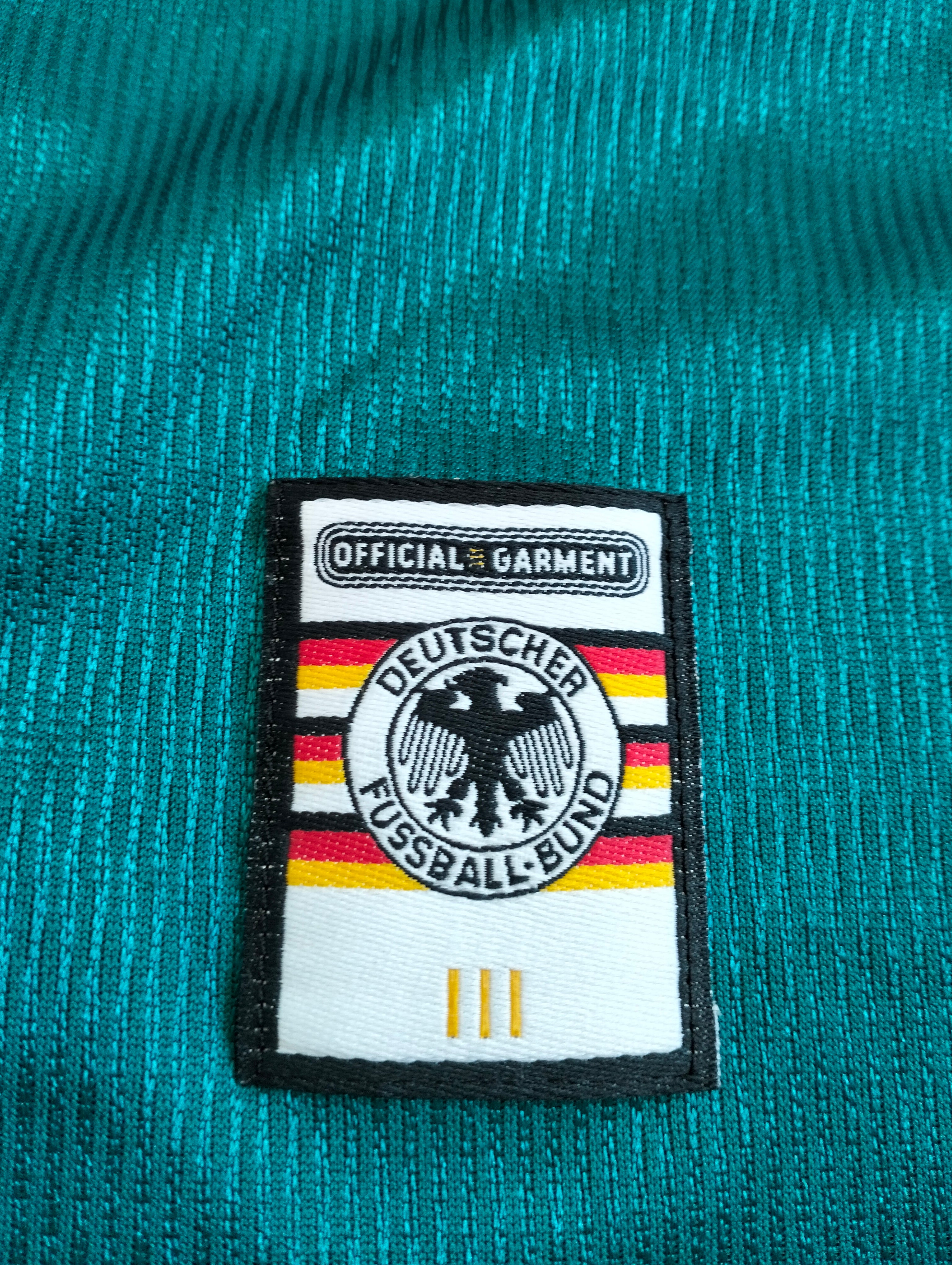 Germany 1998/00 Adidas away shirt - L