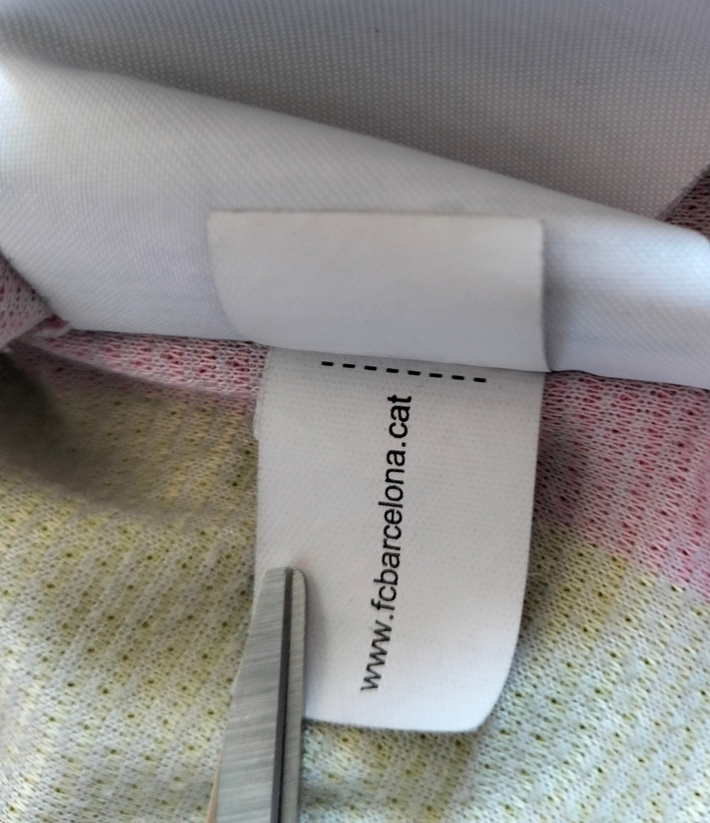 2. Original FC Barcelona 2013-14 Nike away shirt - S