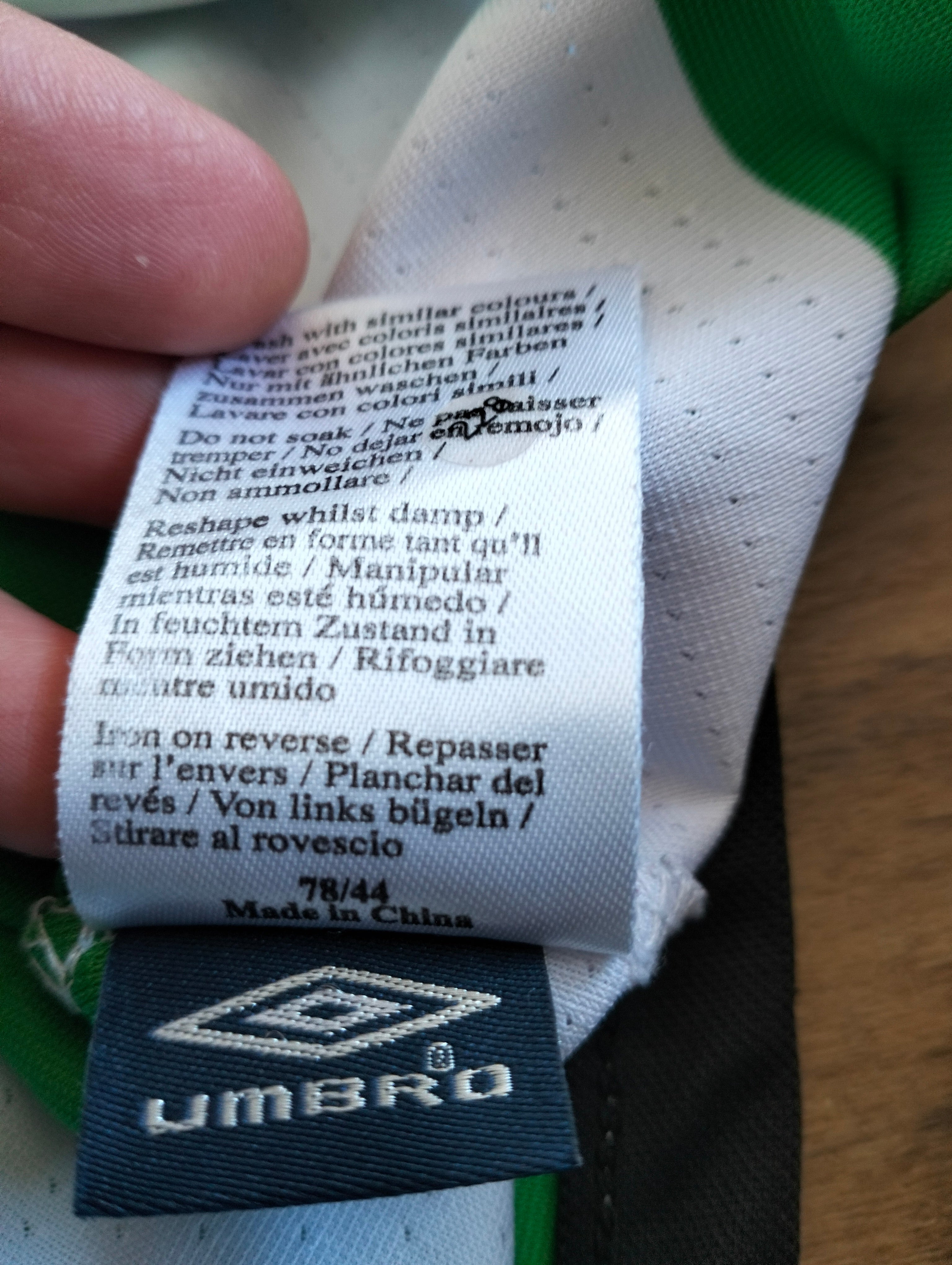 Celtic Glasgow 2004/05 Umbro home shirt