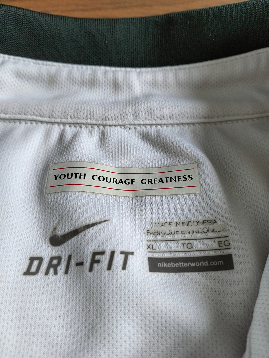Original Manchester United 2014/15 Nike away shirt