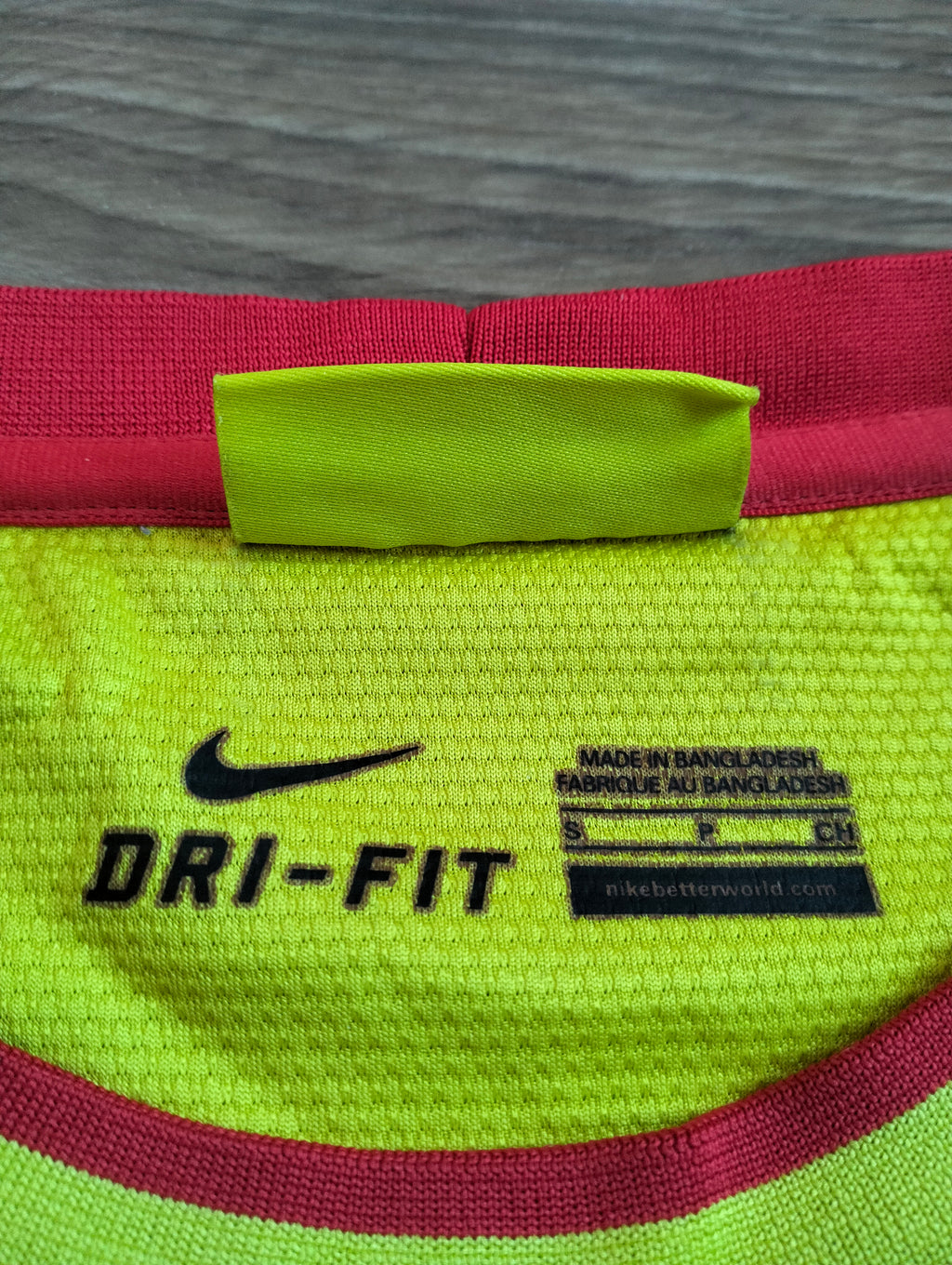 2. Original FC Barcelona 2013-14 Nike away shirt - S