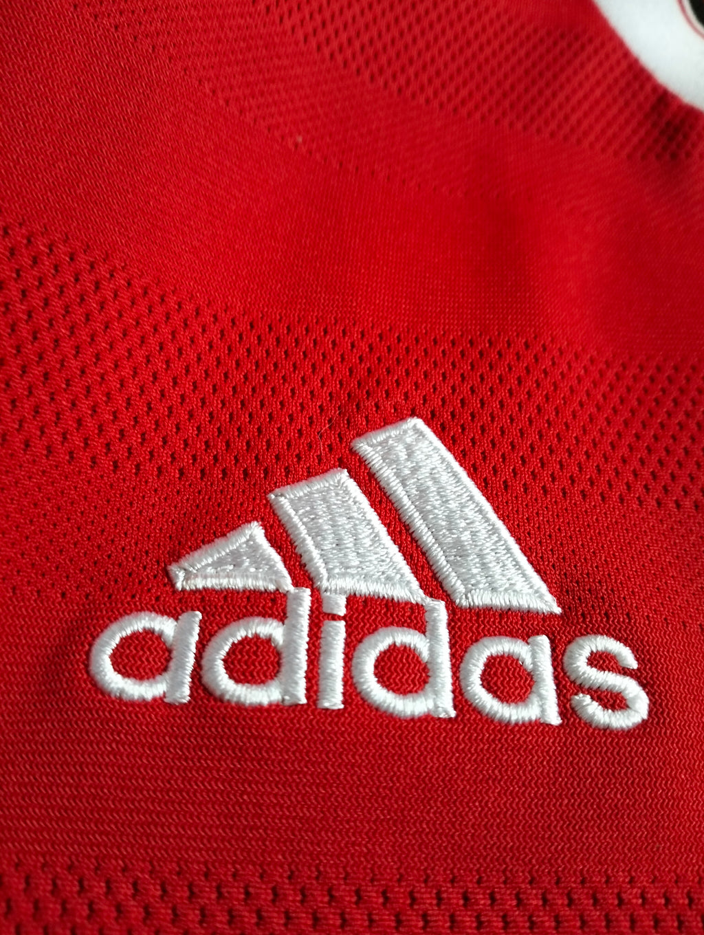Original Manchester United 2015/16 Adidas home shirt