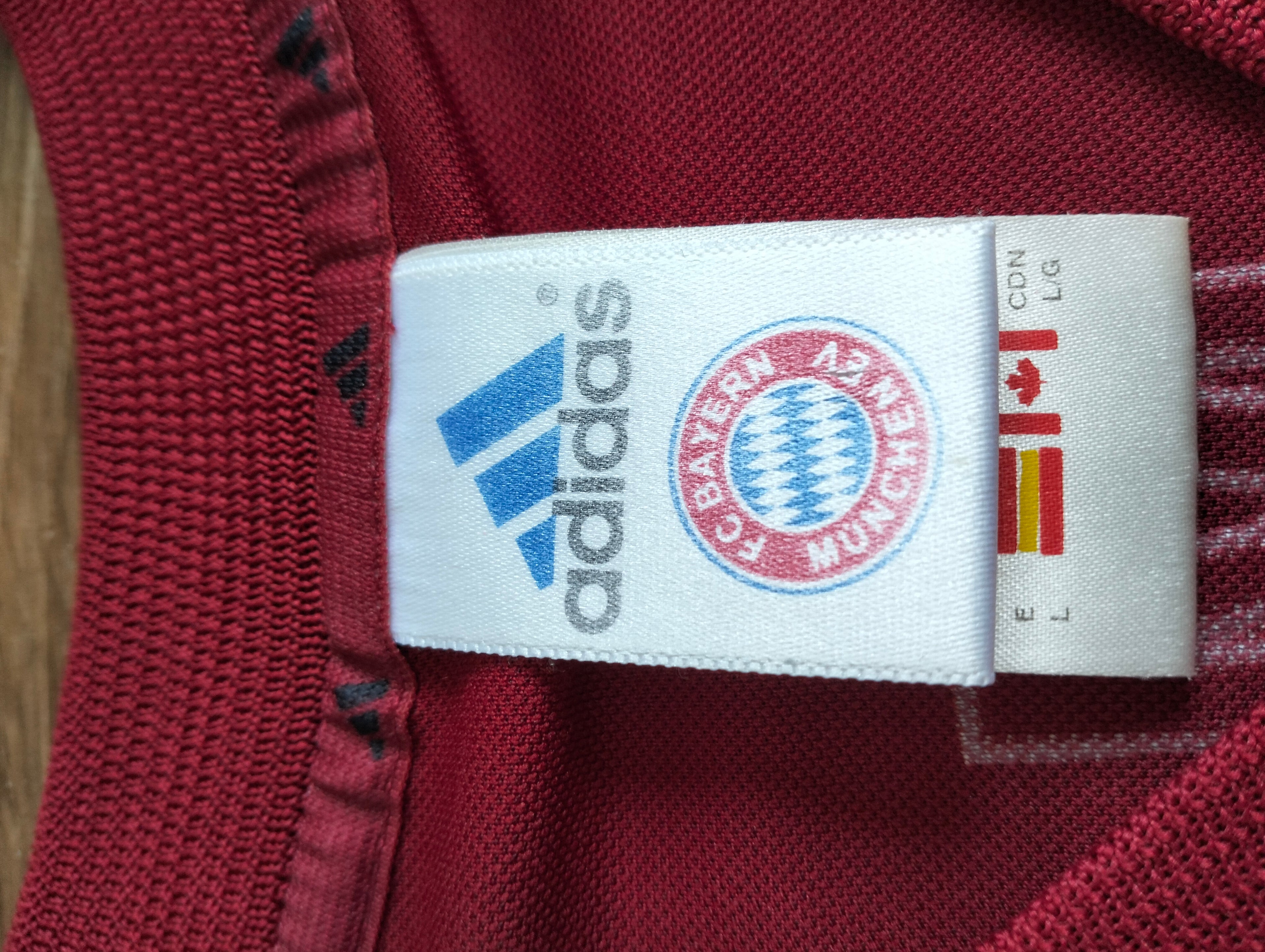 1.1. Bayern Munich 2001-02 Adidas home shirt - Mehmet Scholl - L