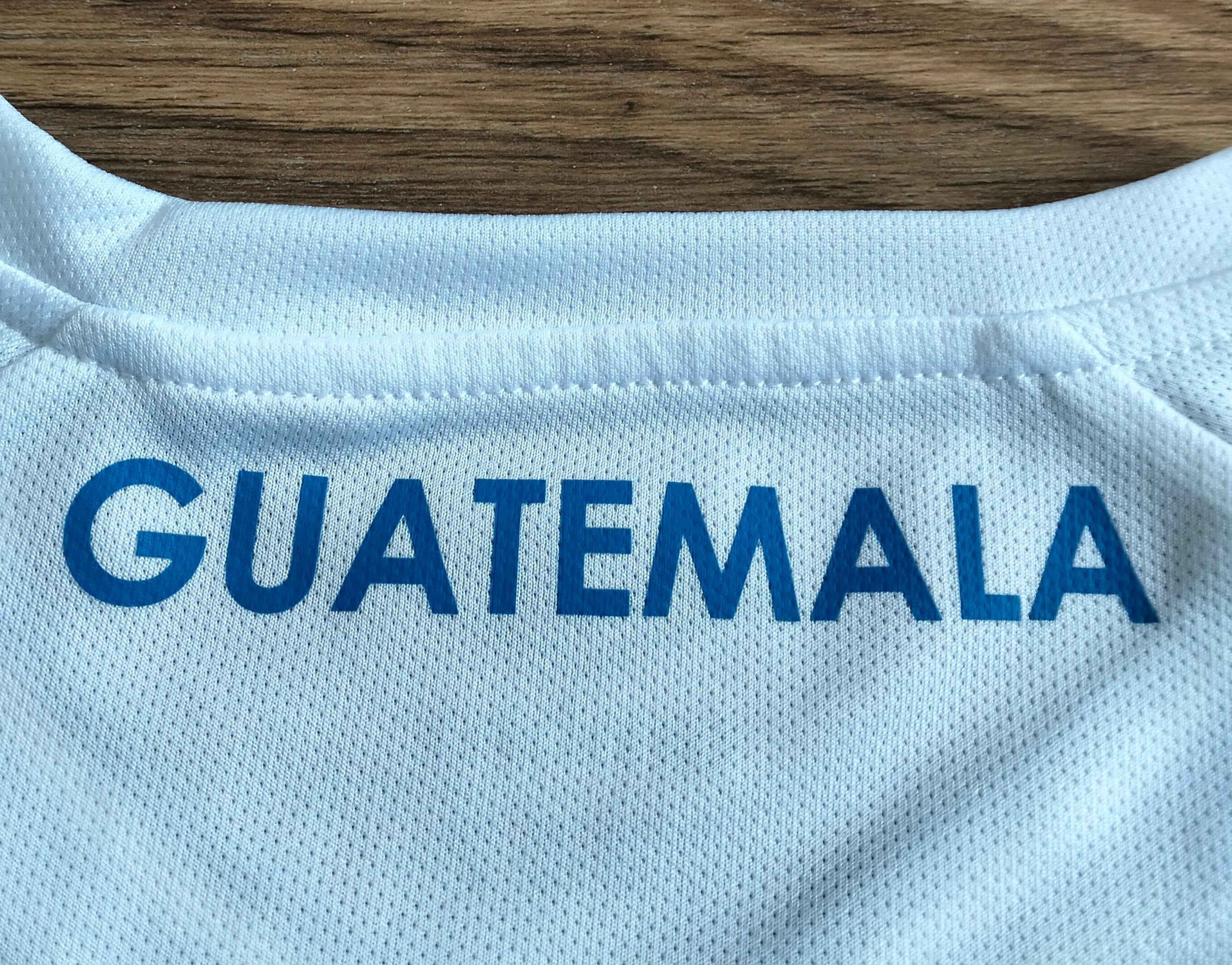 1.1. Guatemala 2021-22 Umbro home shirt - 158 cm