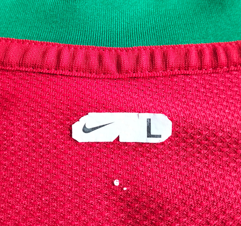 Portugal 2008-10 Nike home shirt - XL
