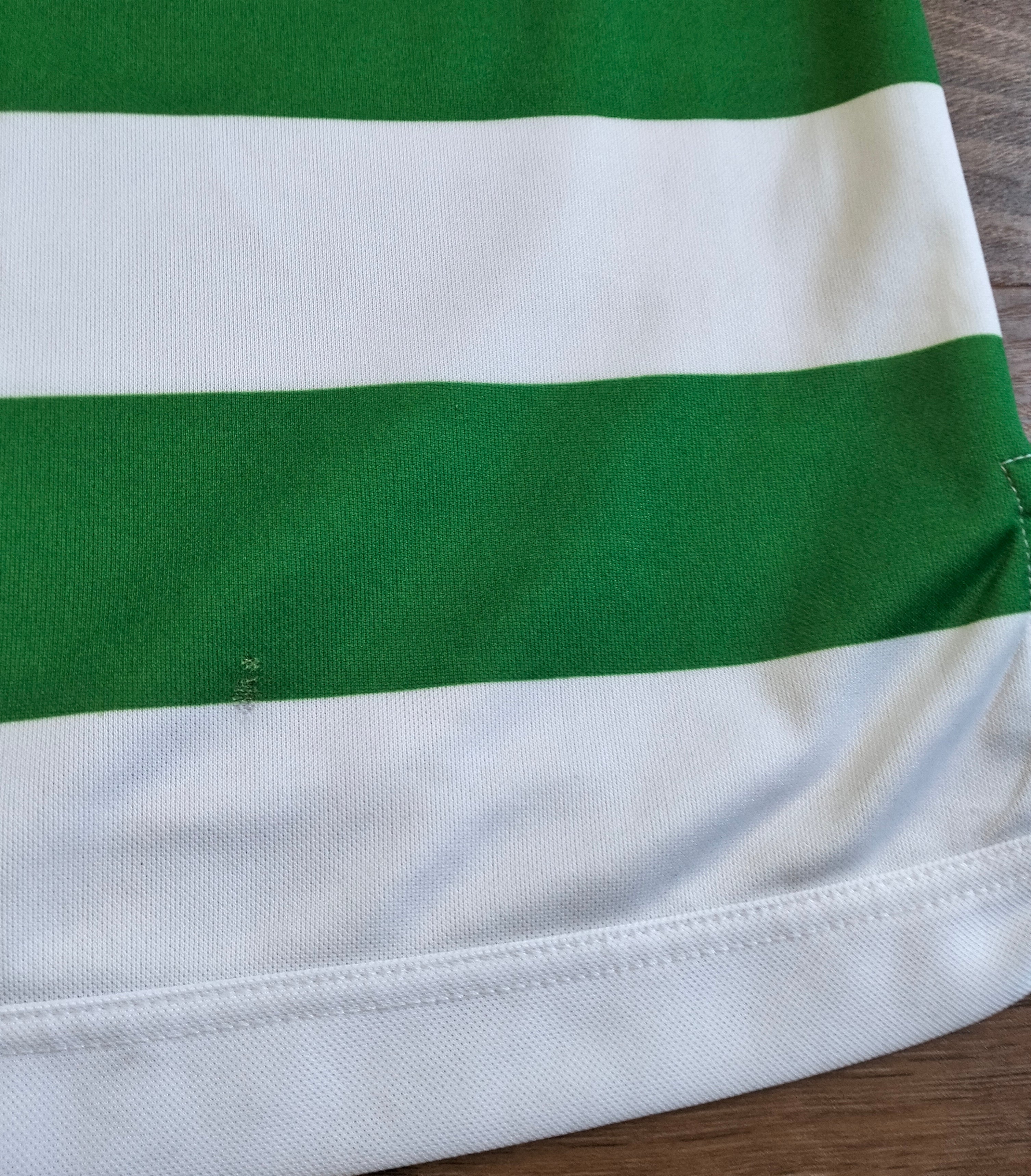 Celtic Glasgow 1999/2000 home Umbro shirt