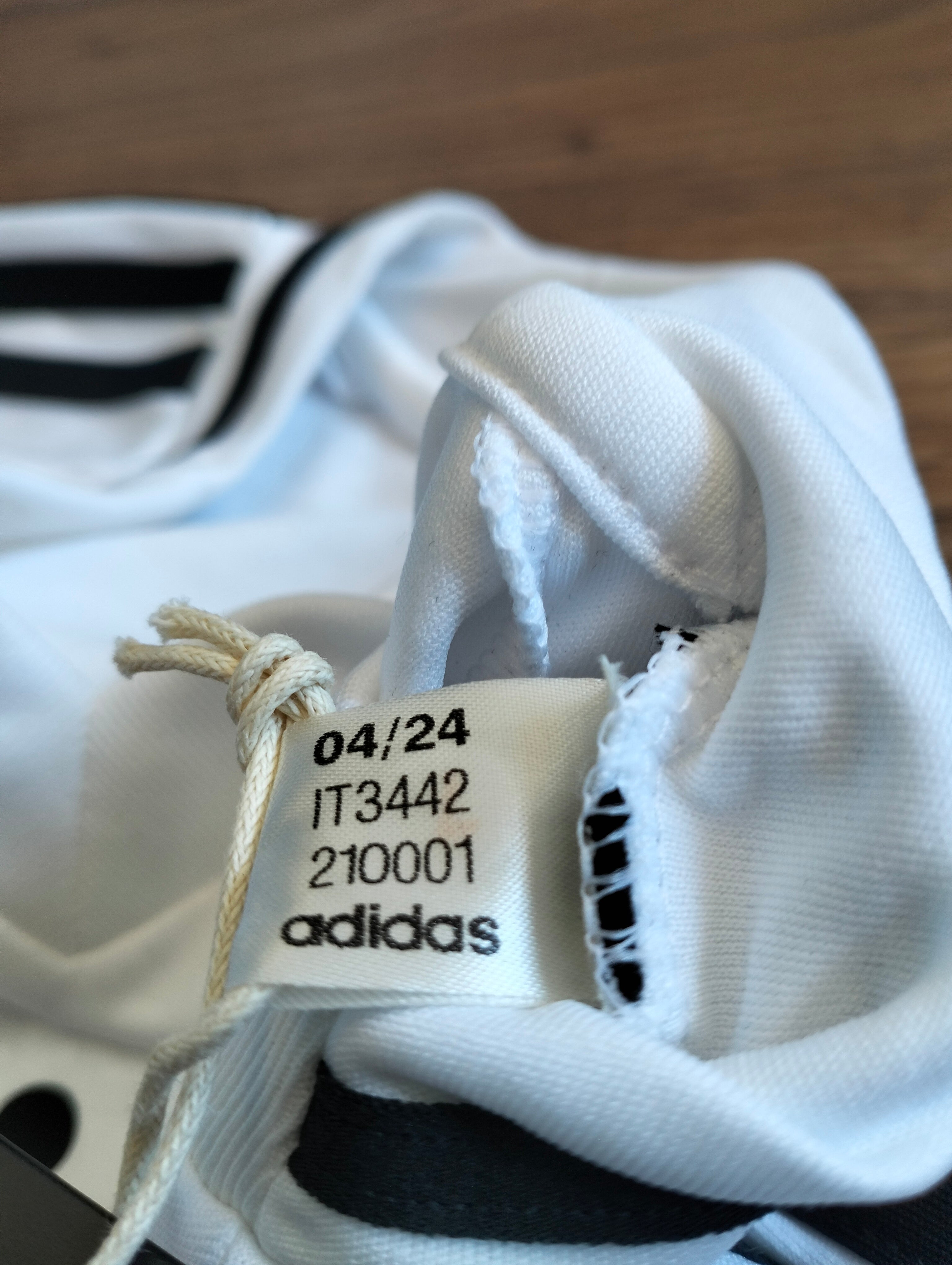 Real Madrid 2024/25 Adidas home shirt - longsleeve - S
