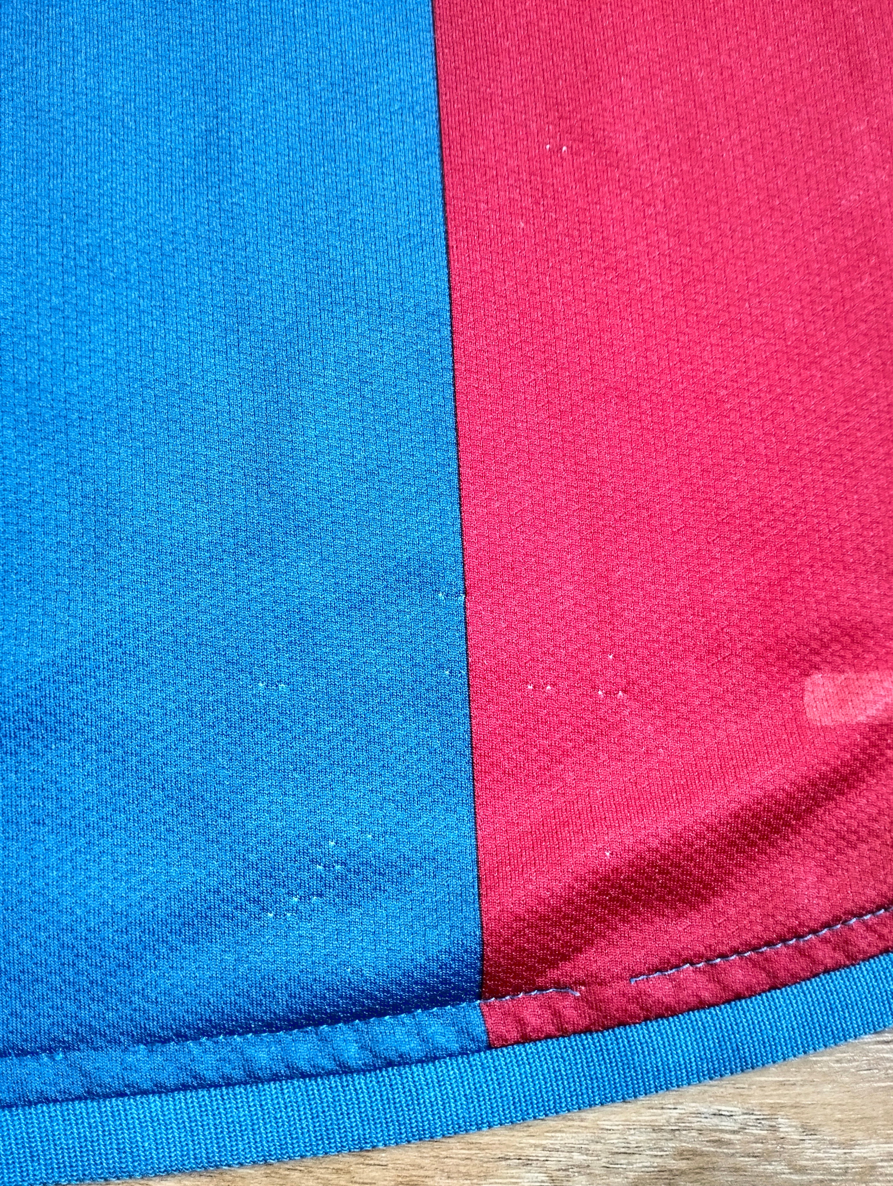 1. Original FC Barcelona 2006-07 Nike home shirt - XL