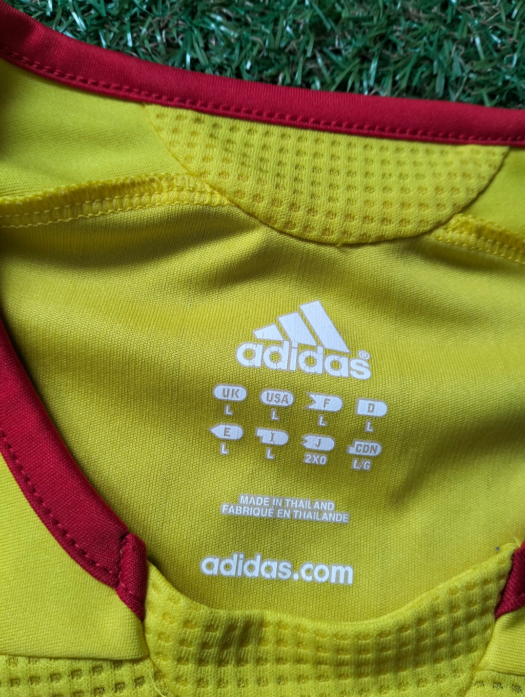 Original Adidas FC Liverpool 2006-2007 away excellent condition L