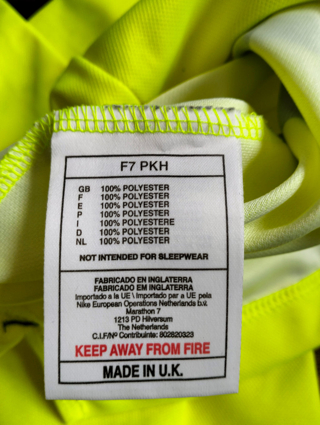 Borussia Dortmund 1997-1998 Nike shirt