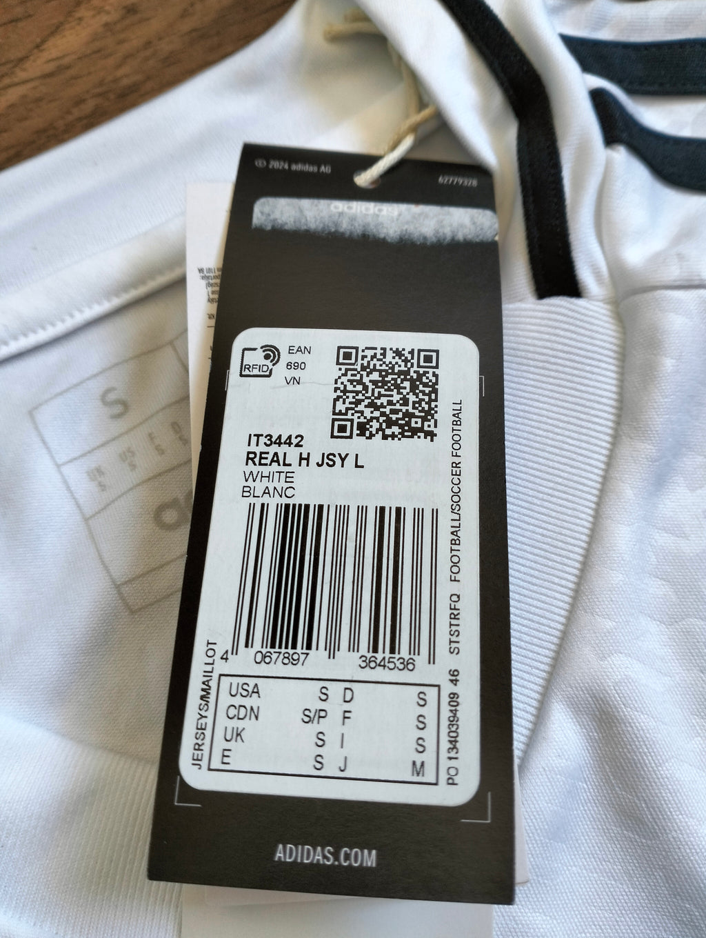 Real Madrid 2024/25 Adidas home shirt - longsleeve - S