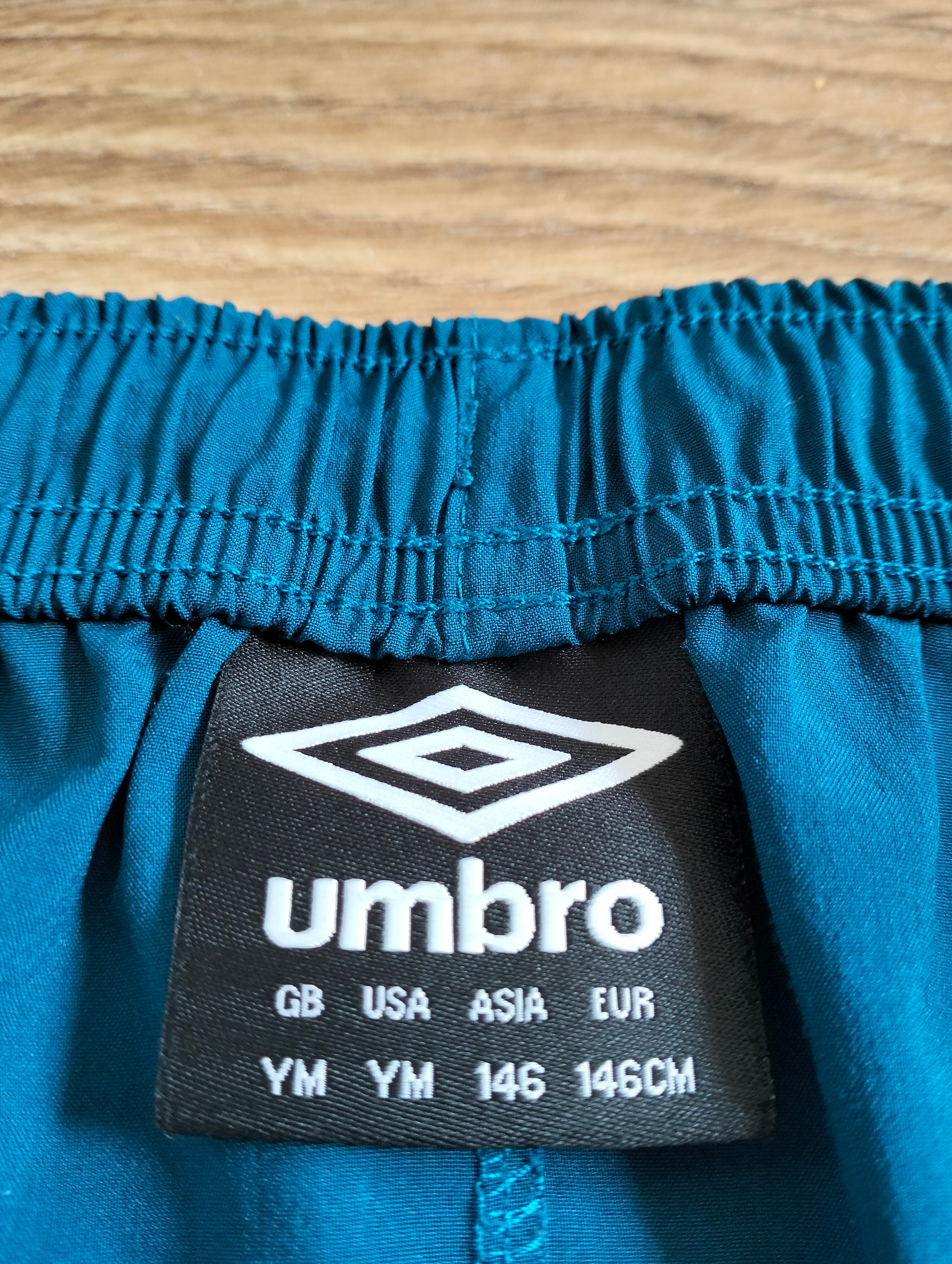 West Ham Umbro shorts - 146 cm