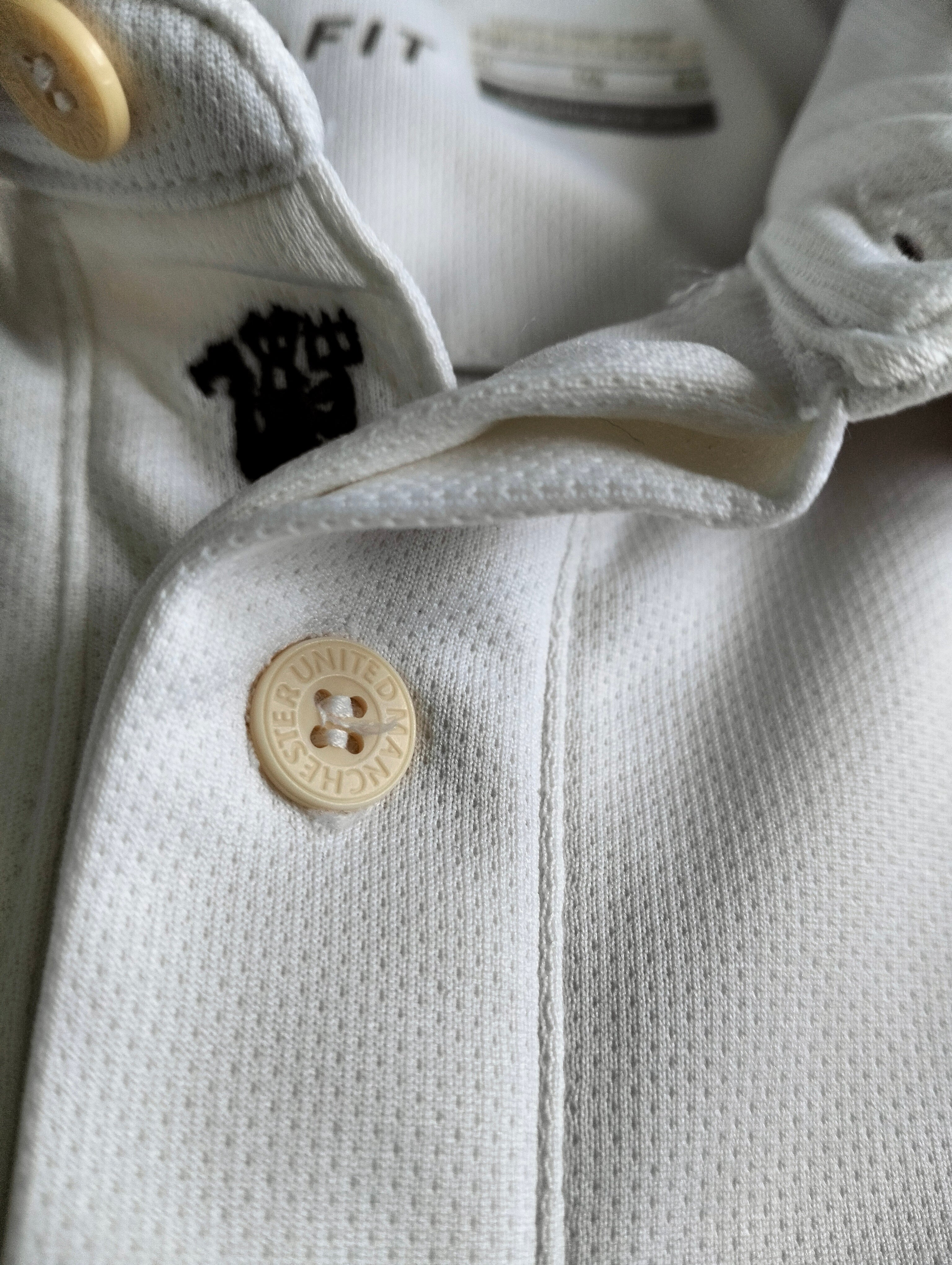 Original Manchester United 2014/15 Nike away shirt