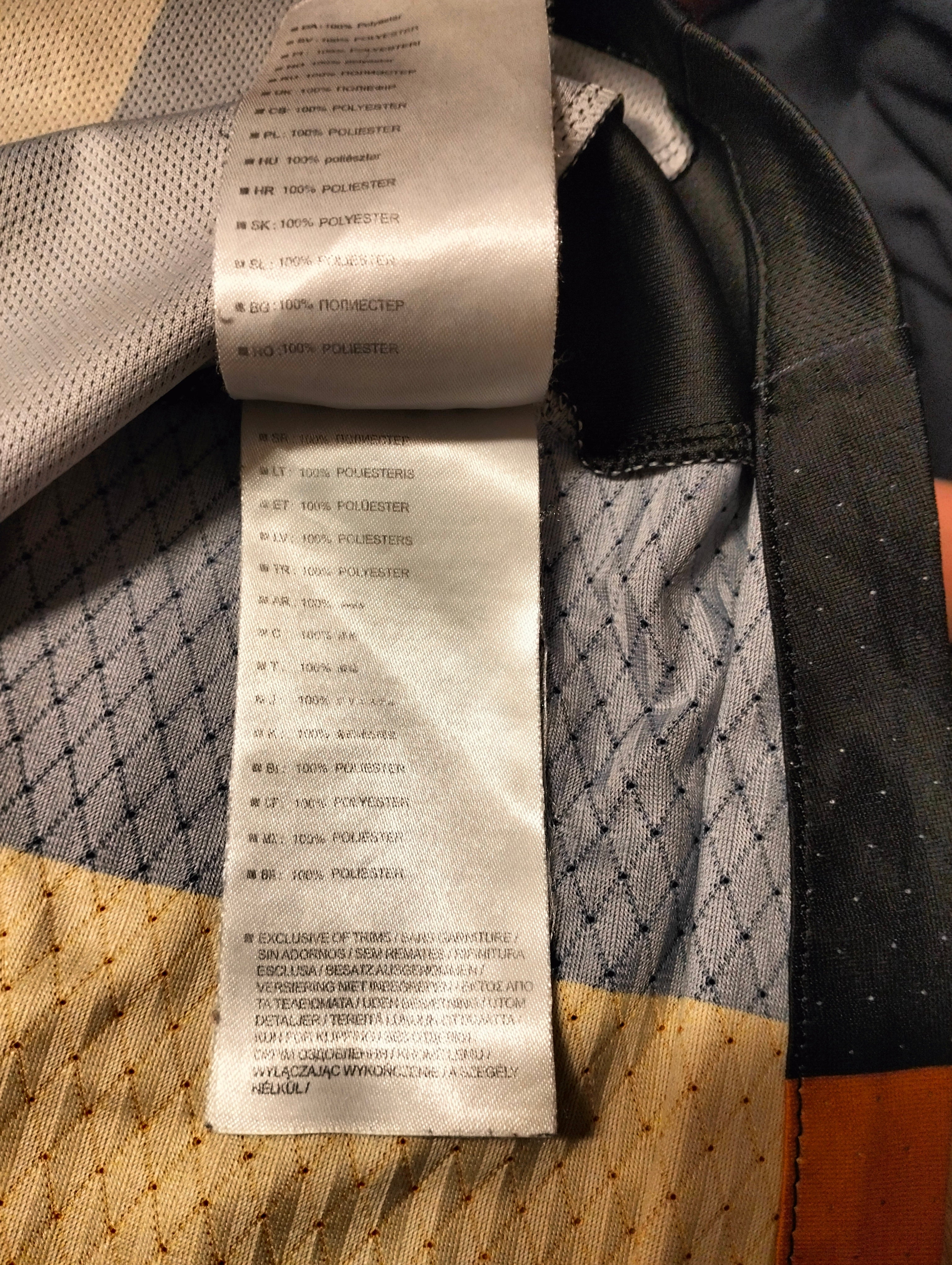 Original Umbro Hull City football shirt autographed by Kamil Grosicki