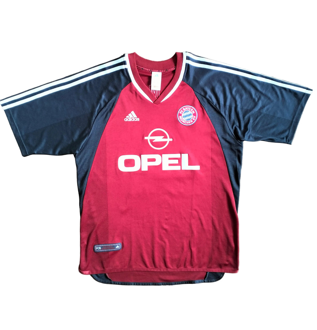 1.1. Bayern Munich 2001-02 Adidas home shirt - Mehmet Scholl - L