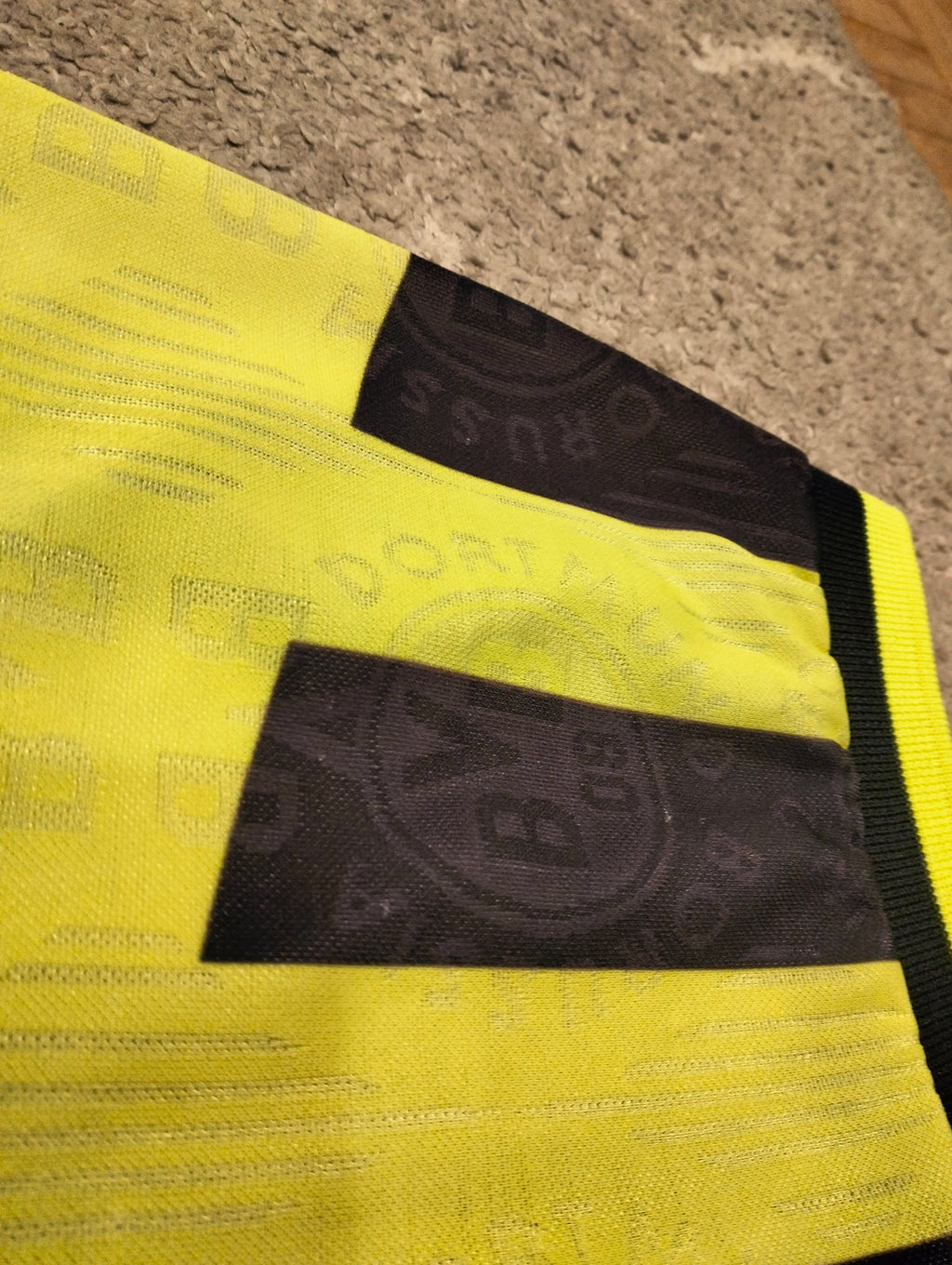 Borussia Dortmund 1996-1997 shirt - Lars Ricken