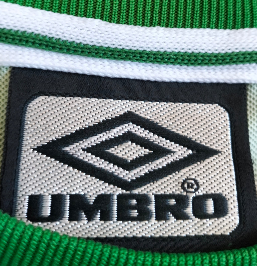 Celtic Glasgow 1999/2000 home Umbro shirt
