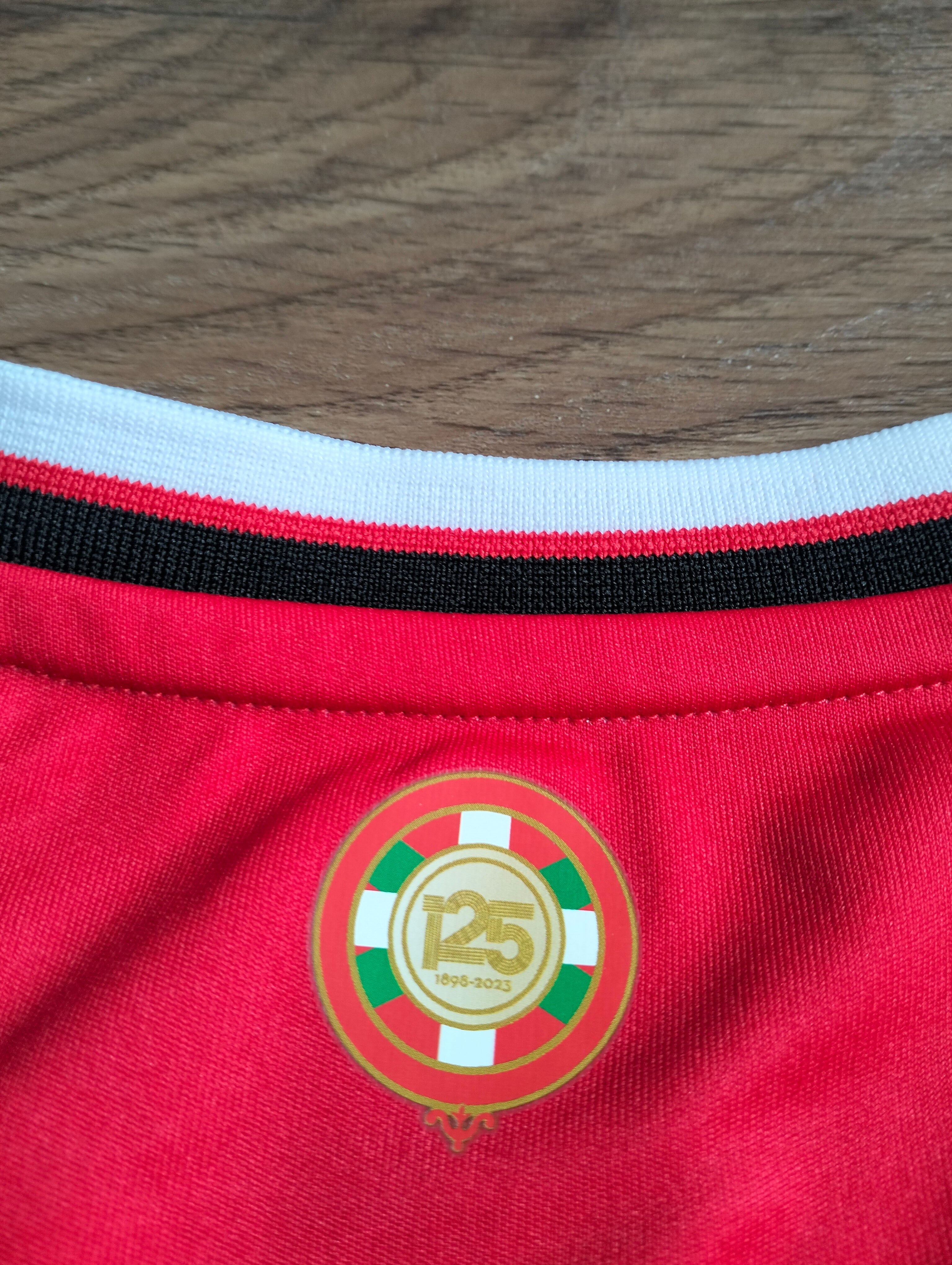 Athletic Bilbao 2023/24 Castore home shirt - M