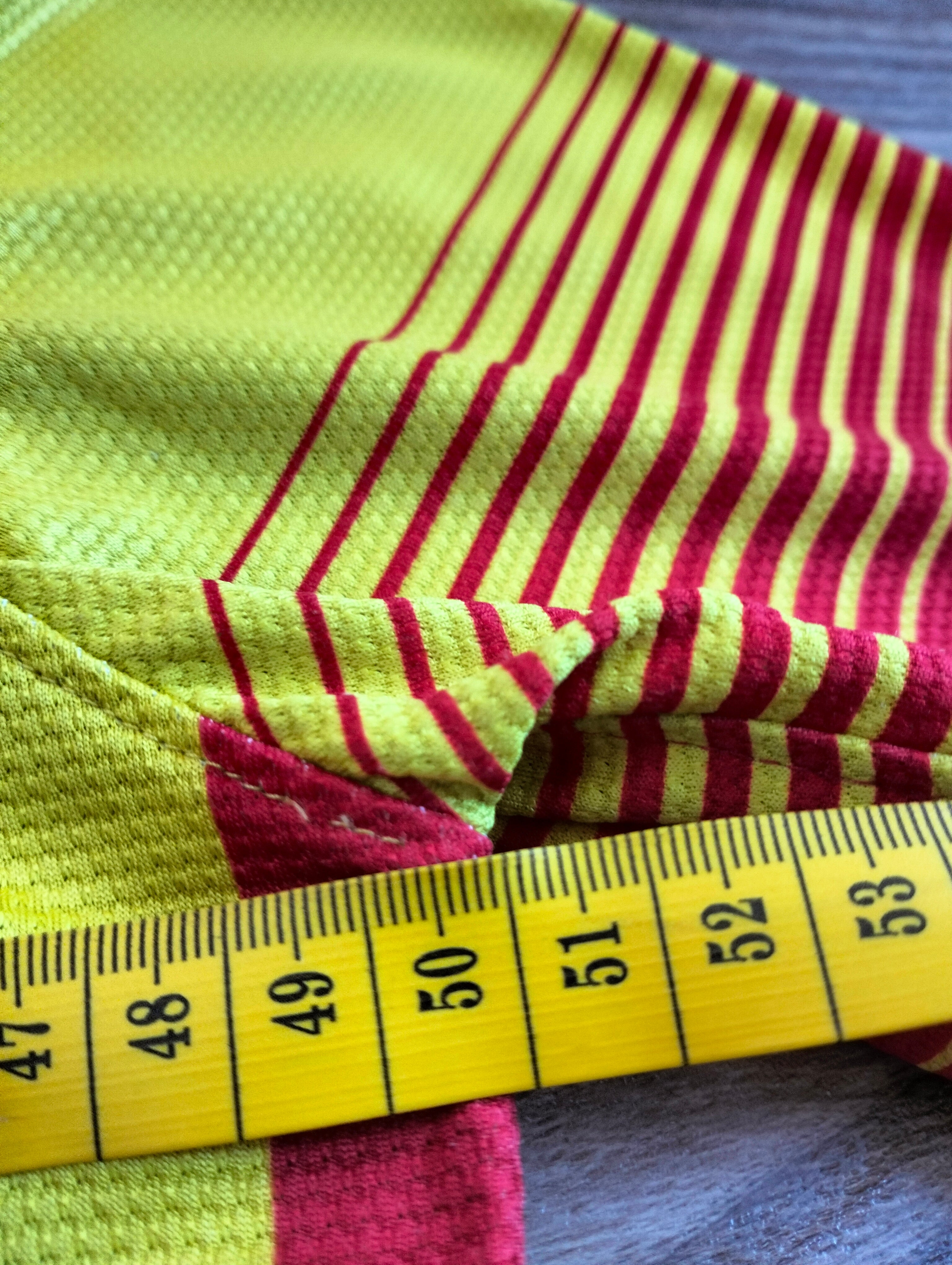 2. Original FC Barcelona 2013-14 Nike away shirt - S