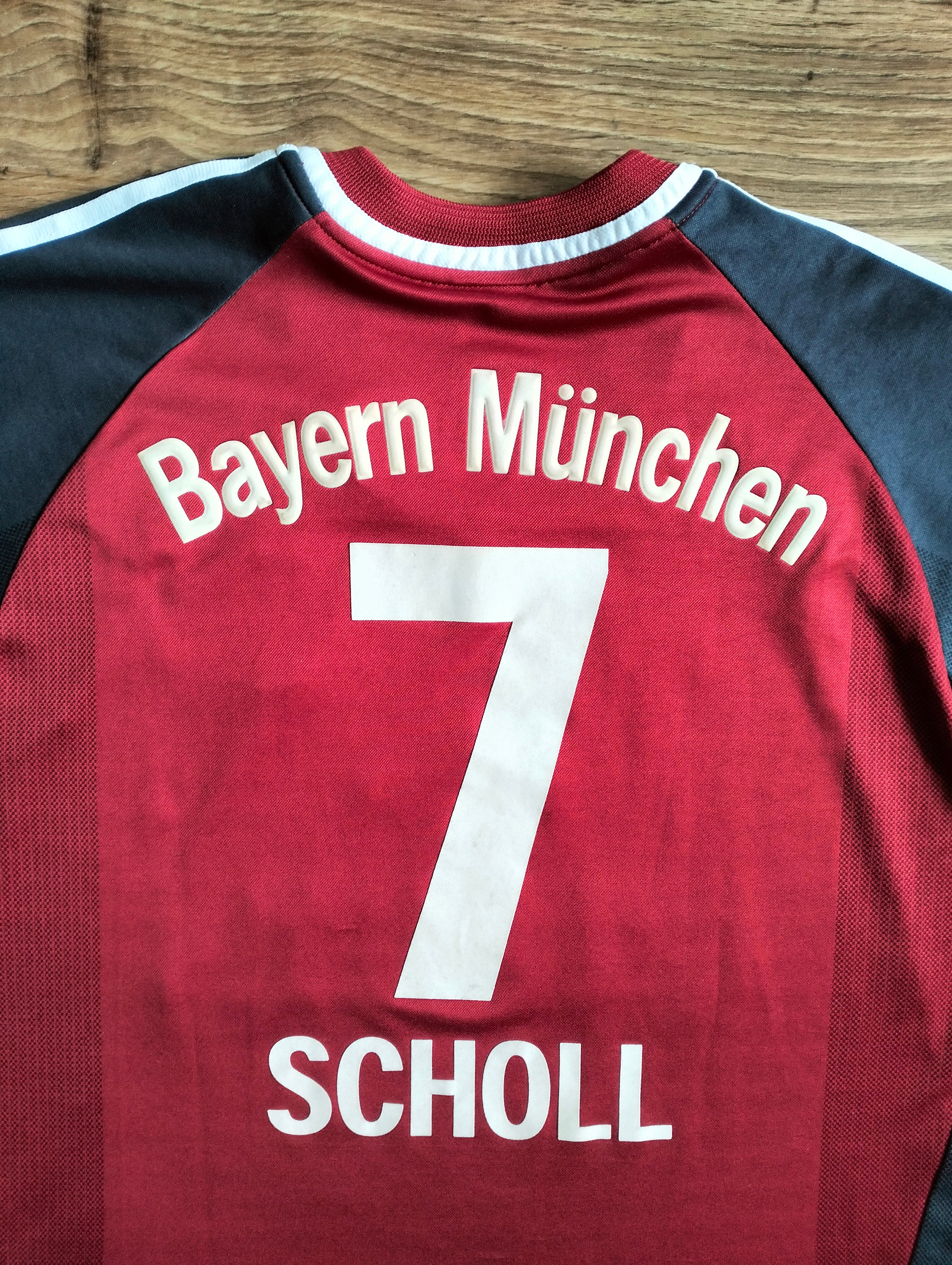 1.1. Bayern Munich 2001-02 Adidas home shirt - Mehmet Scholl - L