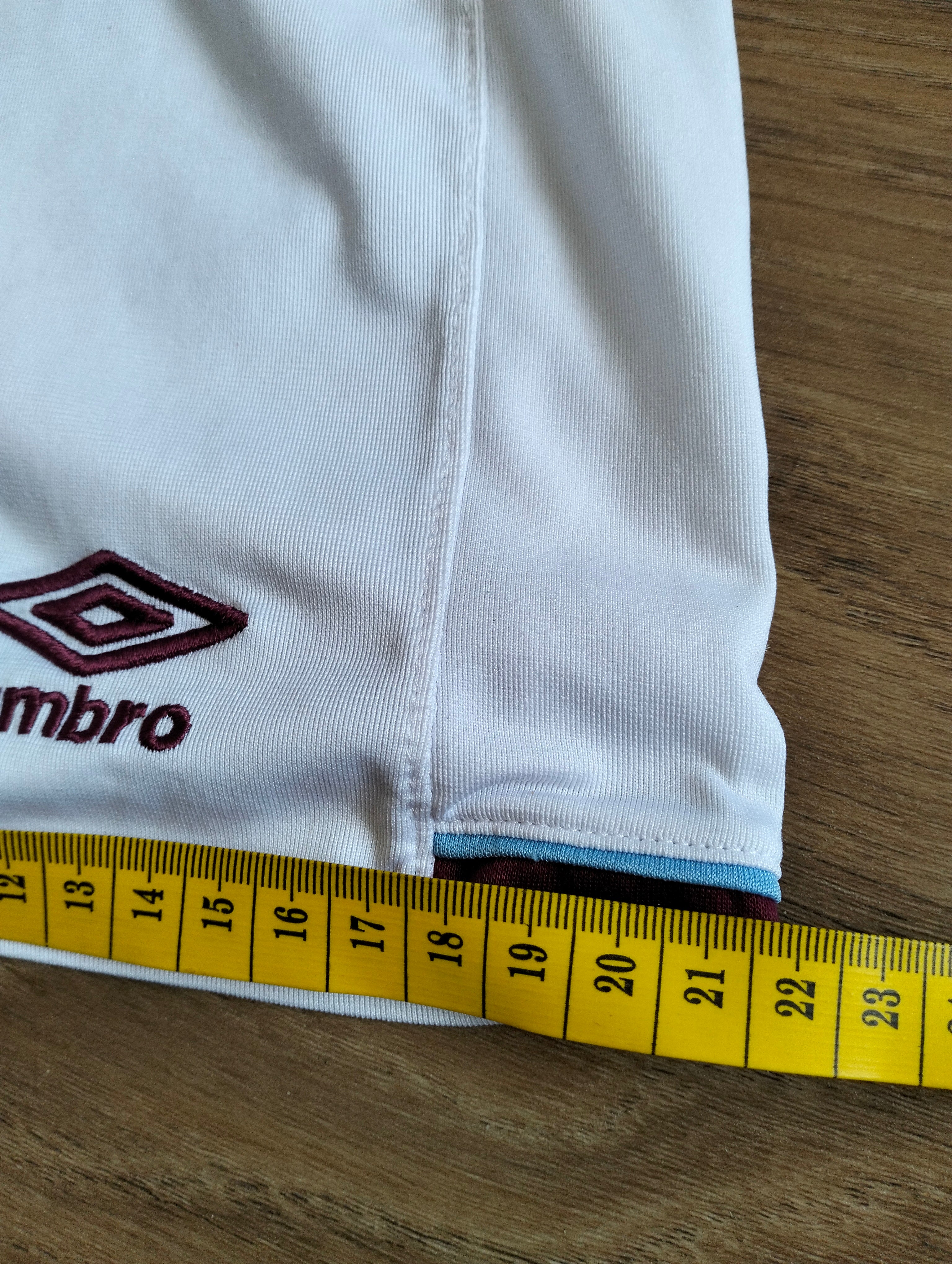 West Ham Umbro shorts - 134 cm
