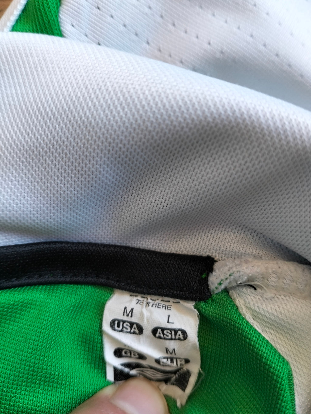 Celtic Glasgow 2004/05 Umbro home shirt