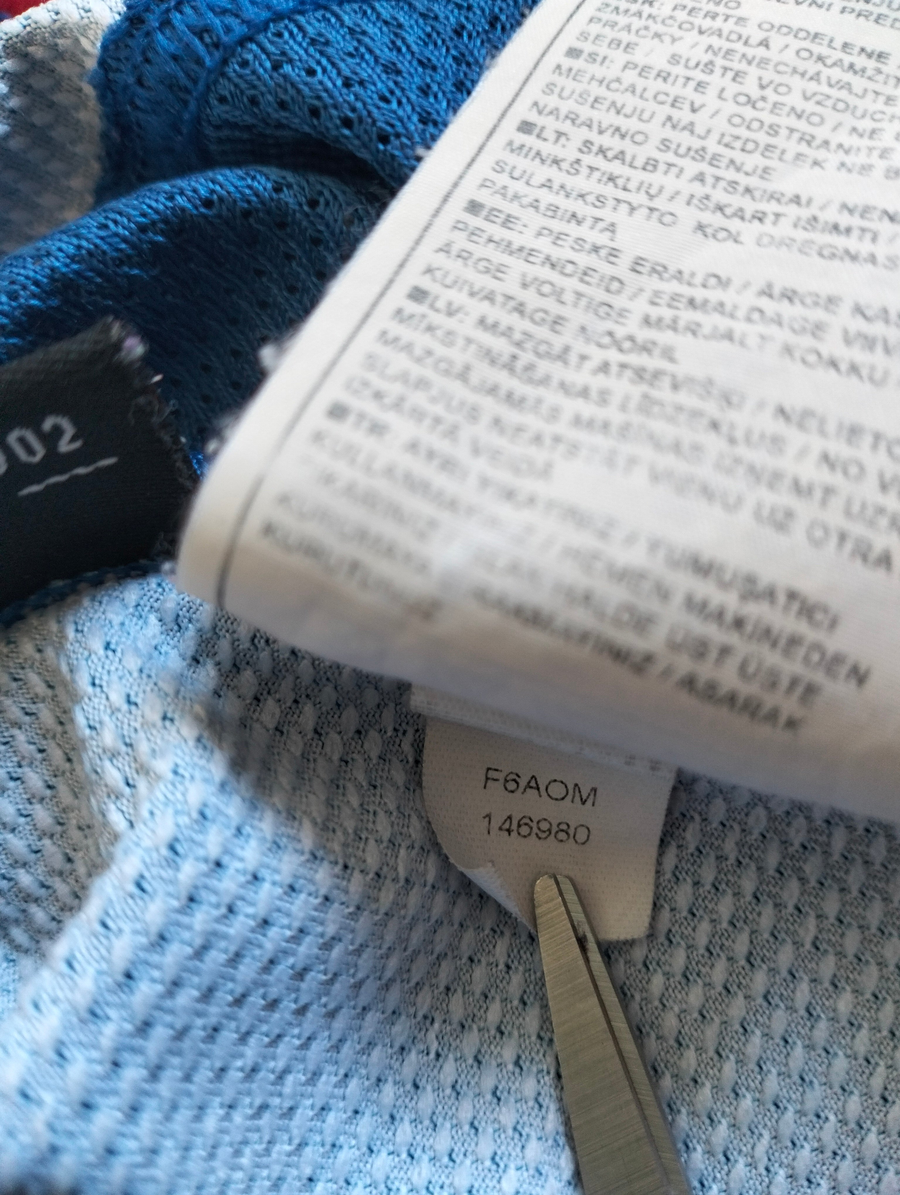 1. Original FC Barcelona 2006-07 Nike home shirt - XL