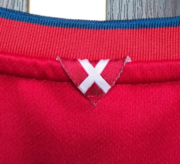Denmark 2018-19 Hummel home kids shirt - Christian Eriksen