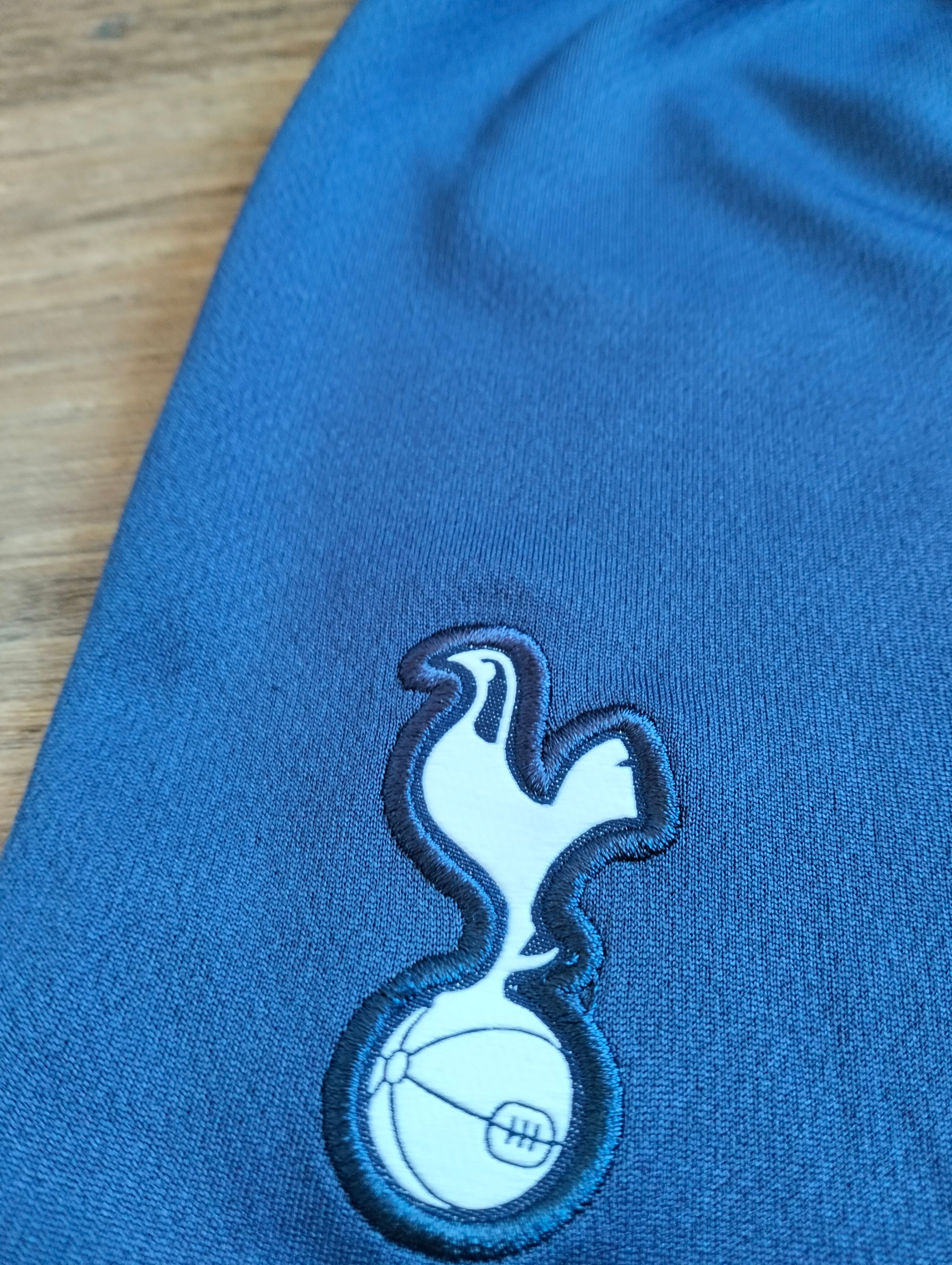 Tottenham Nike shorts - 110-116 cm