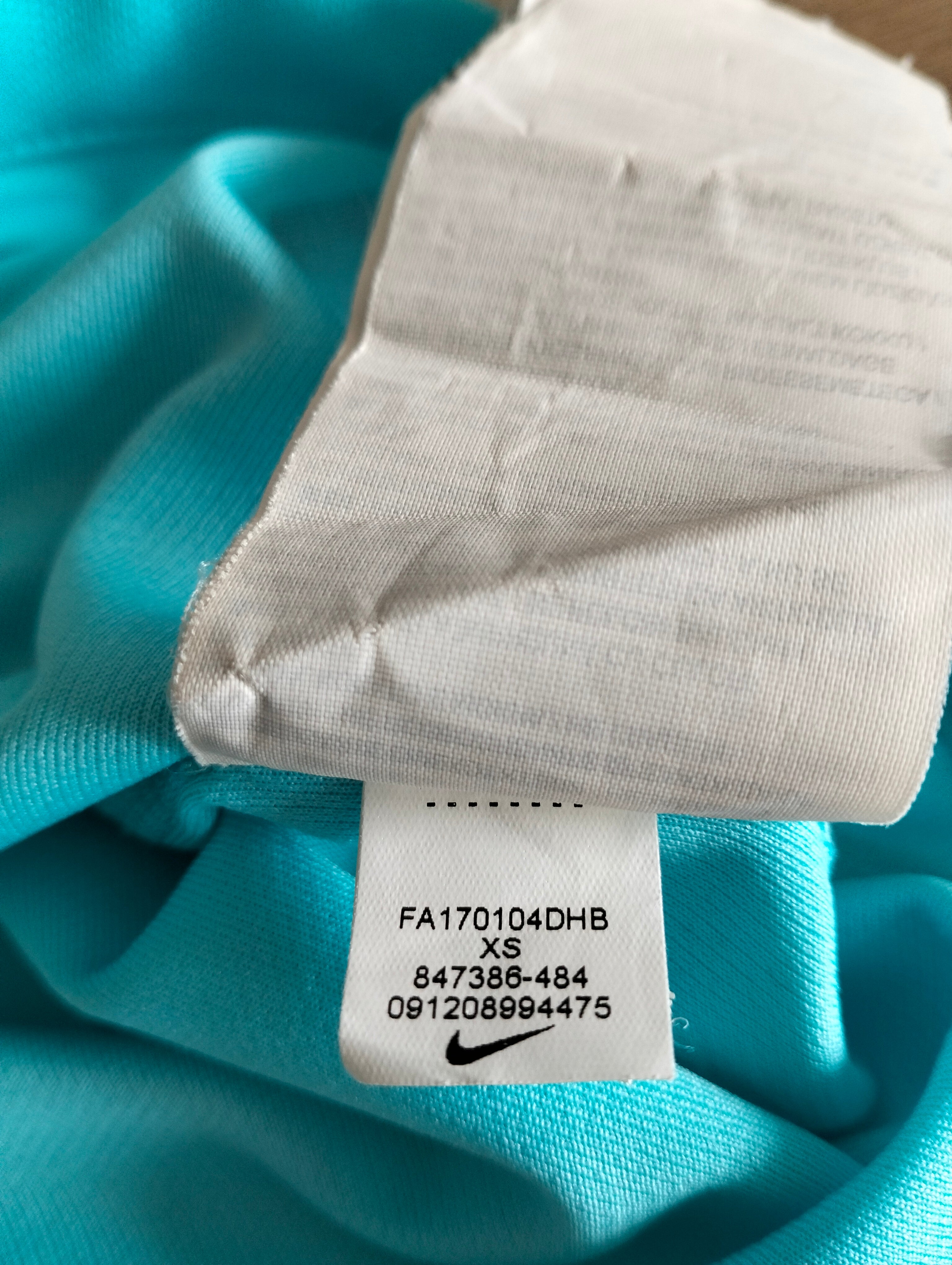 Original FC Barcelona 2017-18 Nike away kids shirt - 128 cm