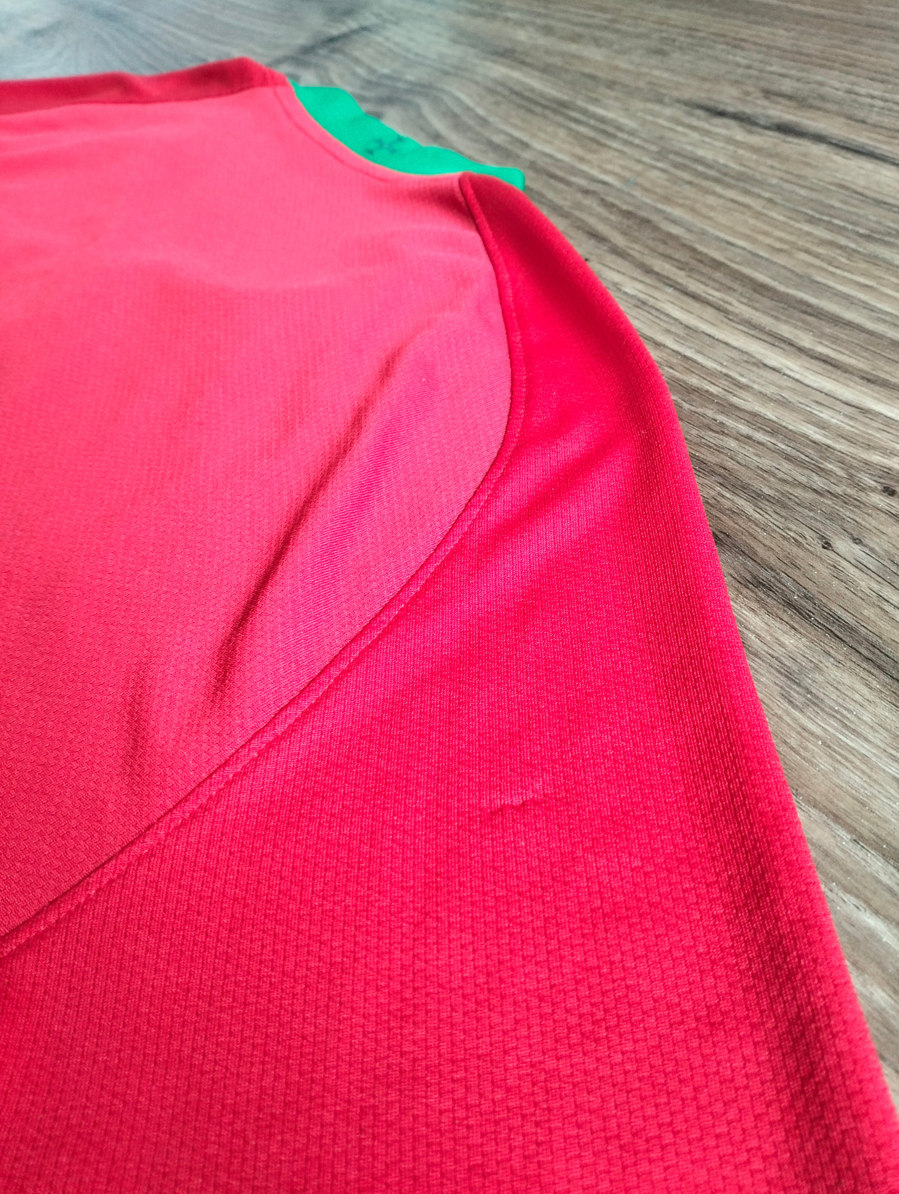 Portugal 2008-10 Nike home shirt - XL