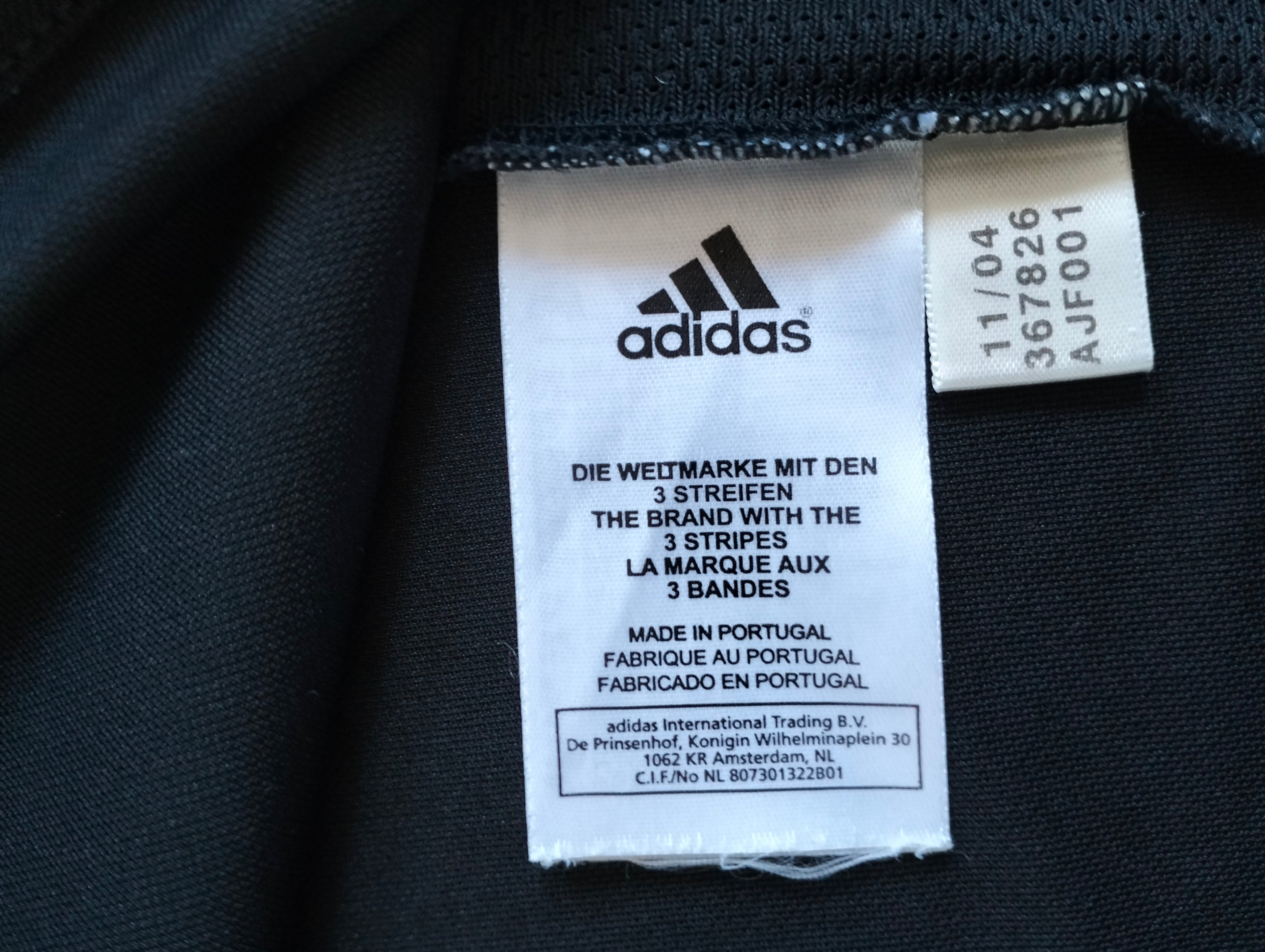 4. Authentic Real Madrid 2004-2005 Adidas away shirt -S