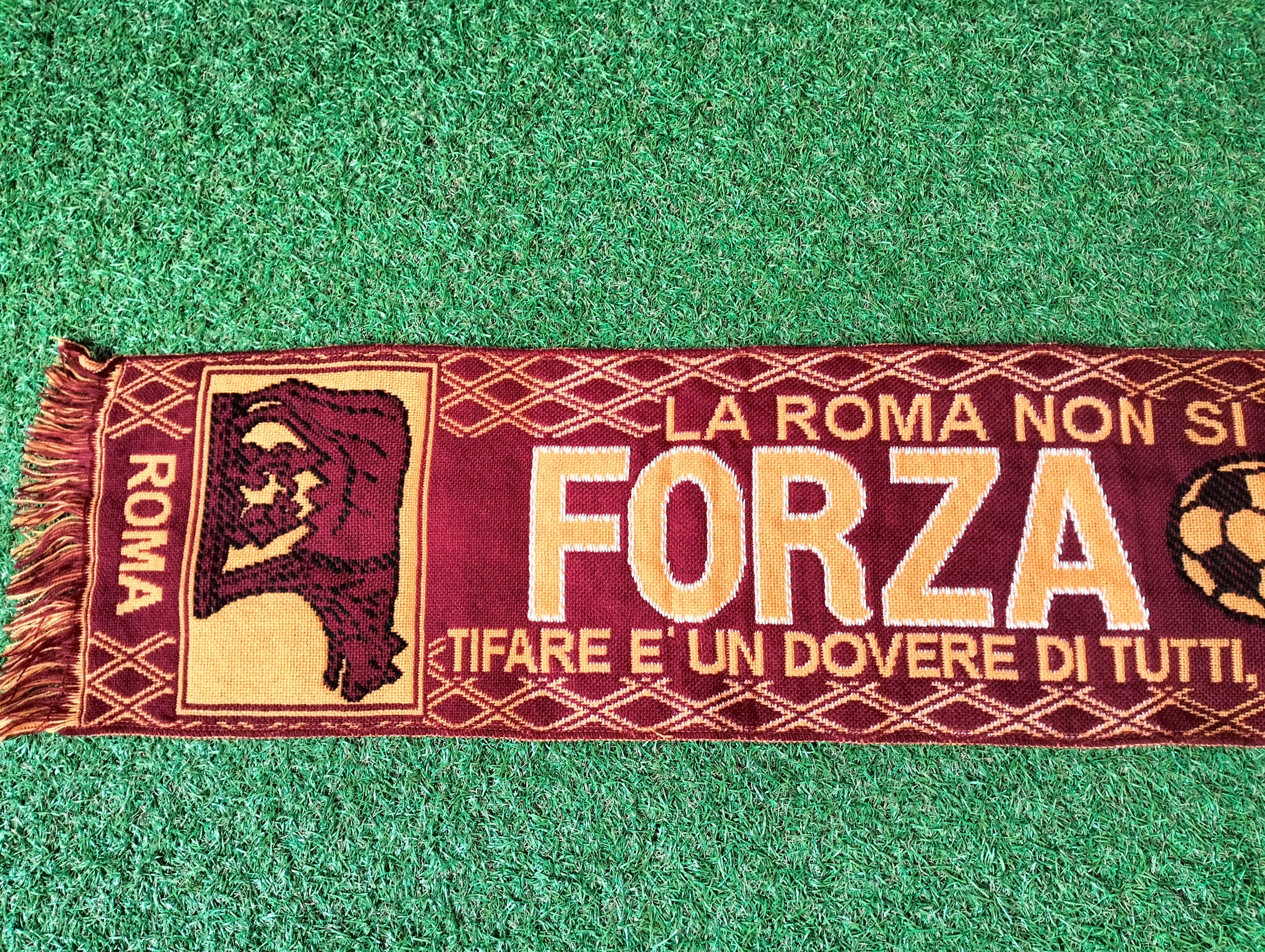 AS Roma scarf