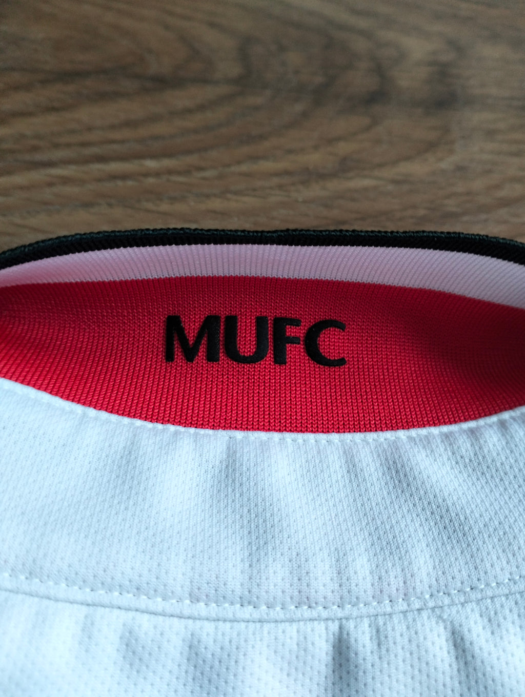 Original Manchester United 2014/15 Nike away shirt