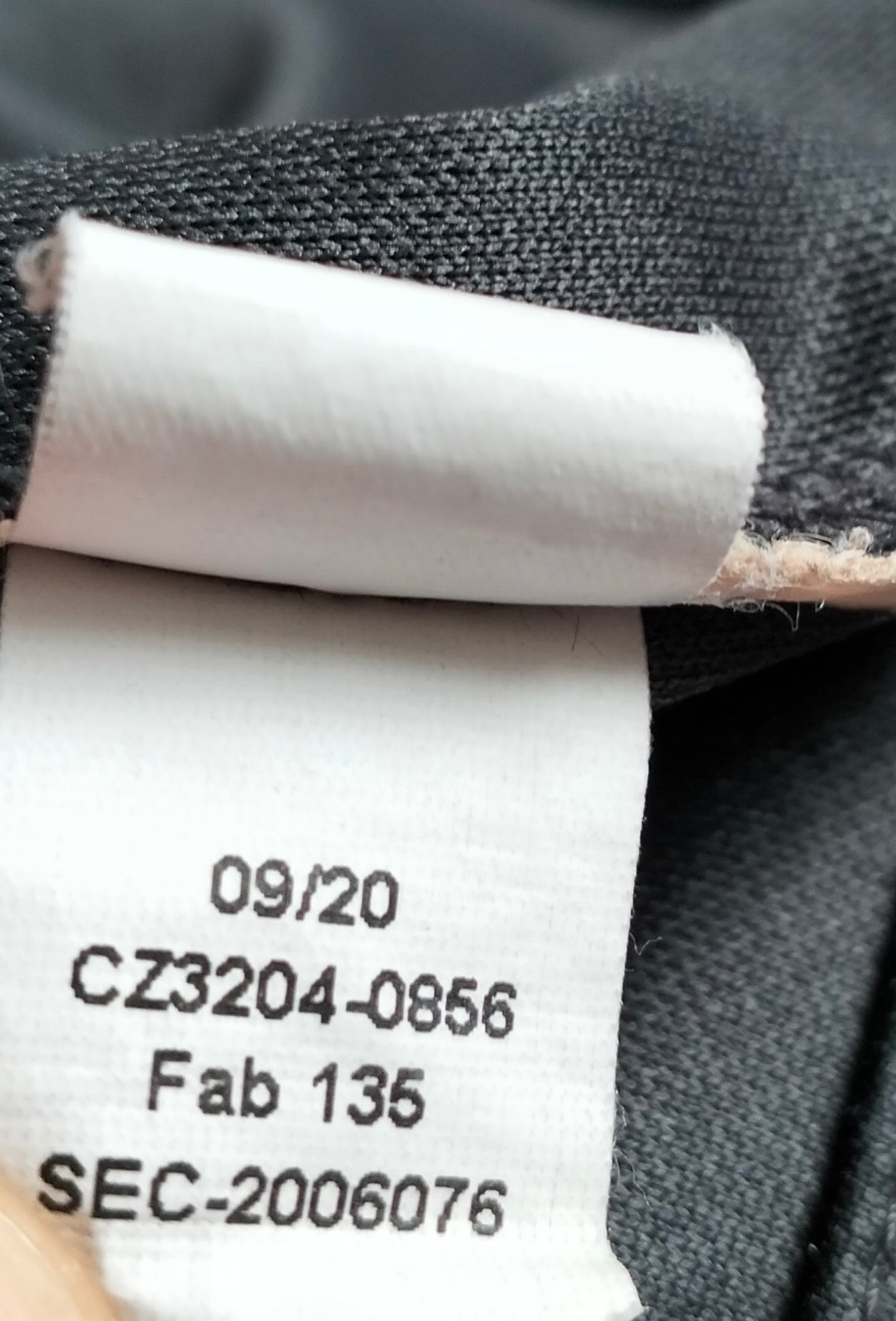 Original Liverpool 2020-21 Nike third shirt