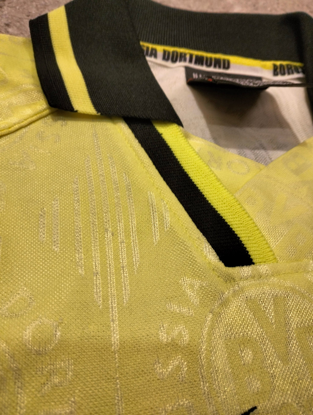 Borussia Dortmund 1996-1997 shirt - Lars Ricken
