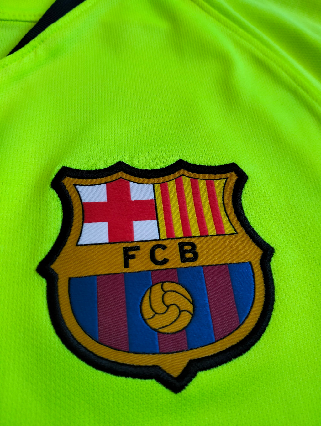 FC Barcelona 2018/19 Nike away shirt - S