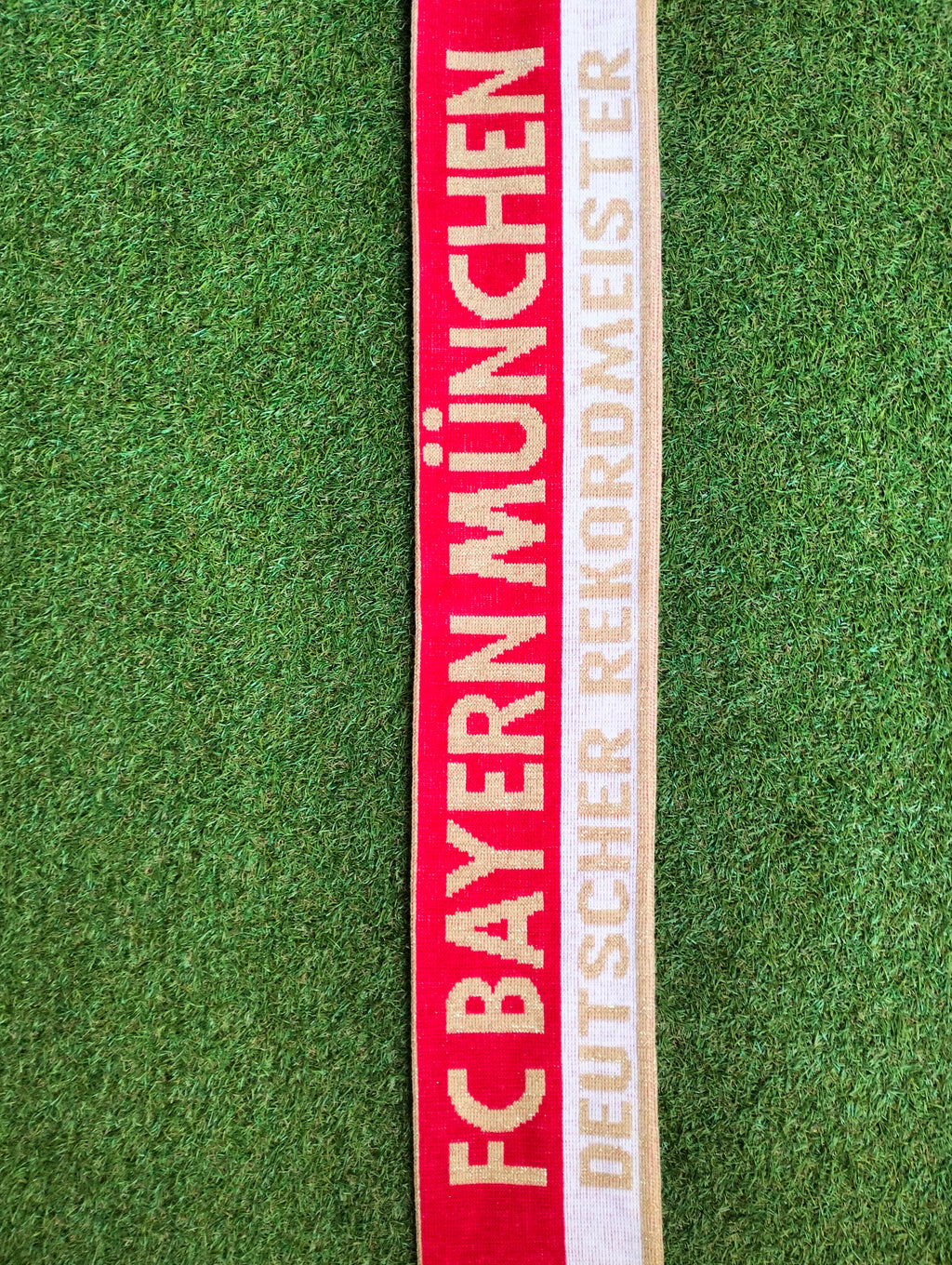 FC Bayern scarf